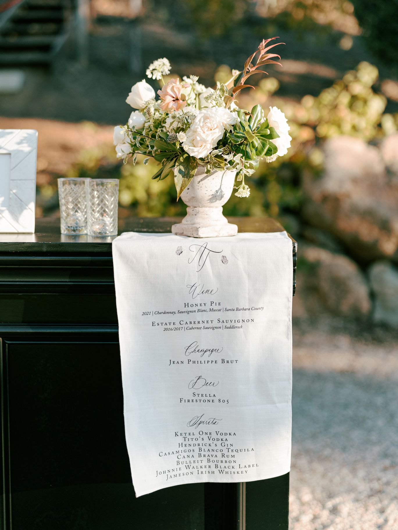 2023-09/Bugbee_Wedding-663.jpg