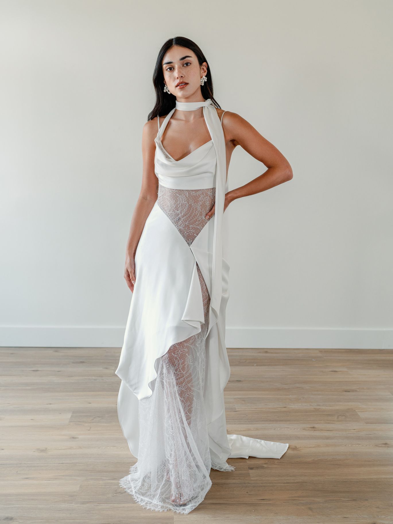 2023-10/Willowby52738_VENUS_IVORY_A.jpg