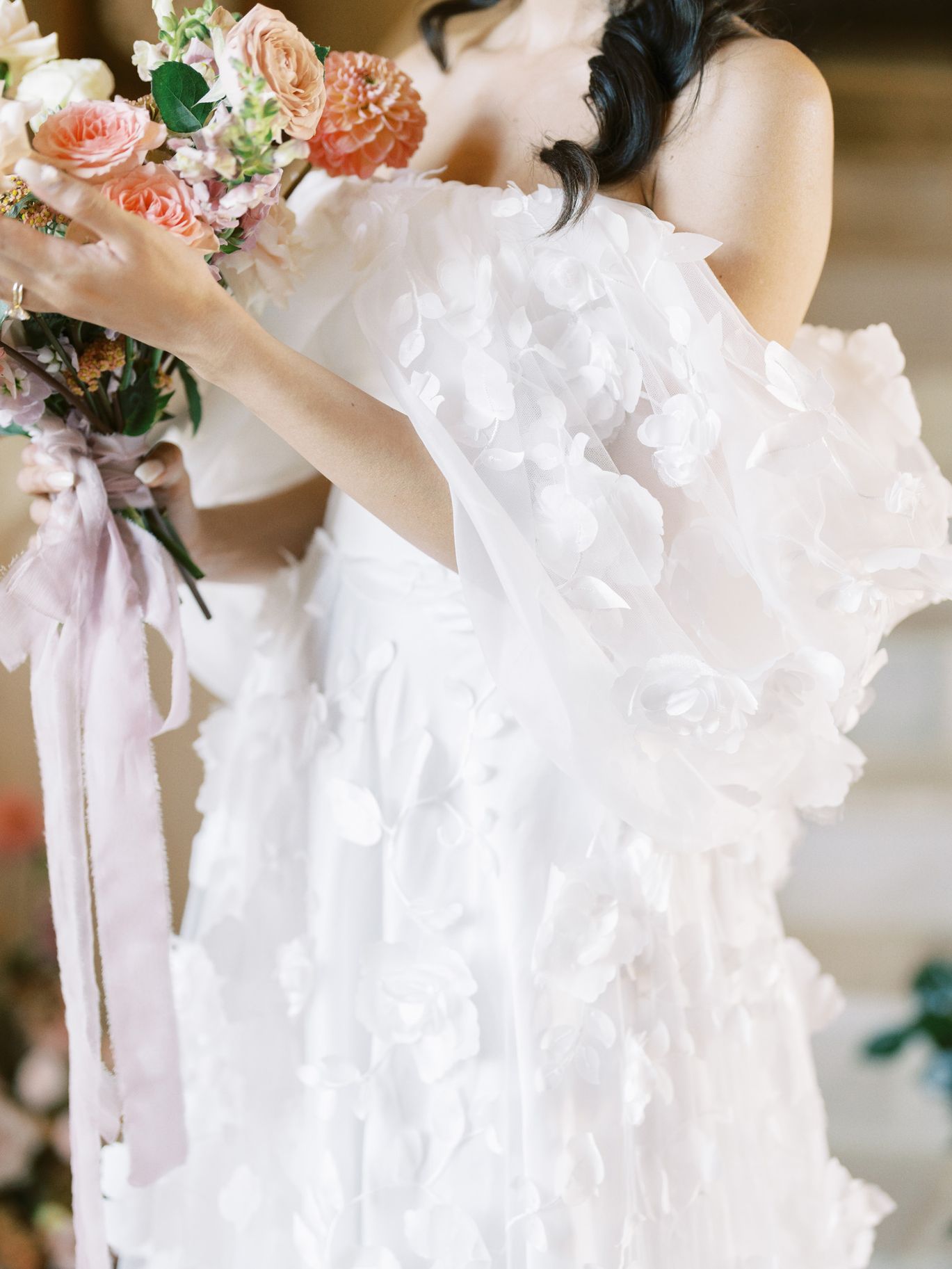 2023-12/Amahlia_Michael_Sunstone_31.jpg