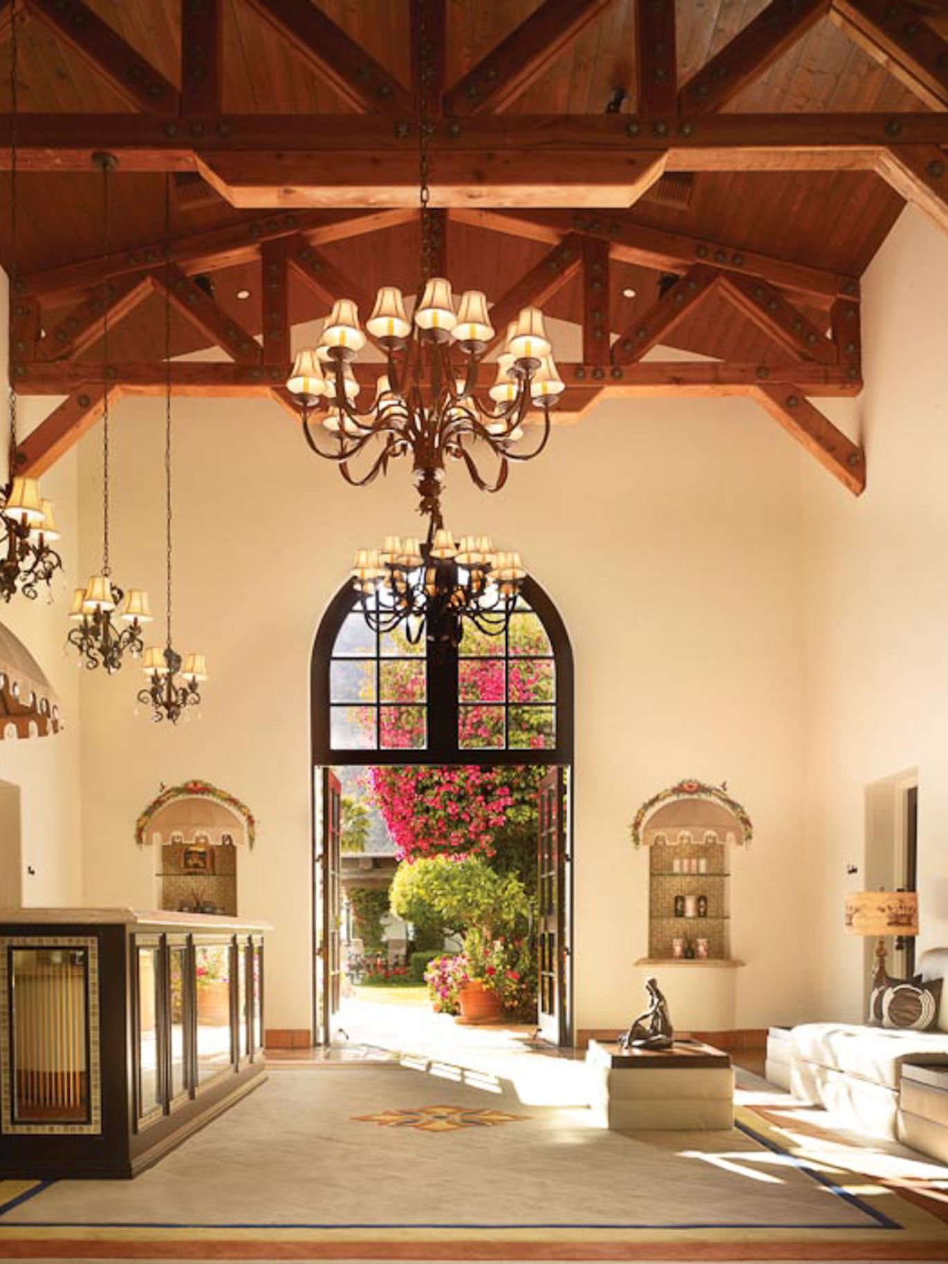2023-12/La Quinta-Spa Lobby.jpg