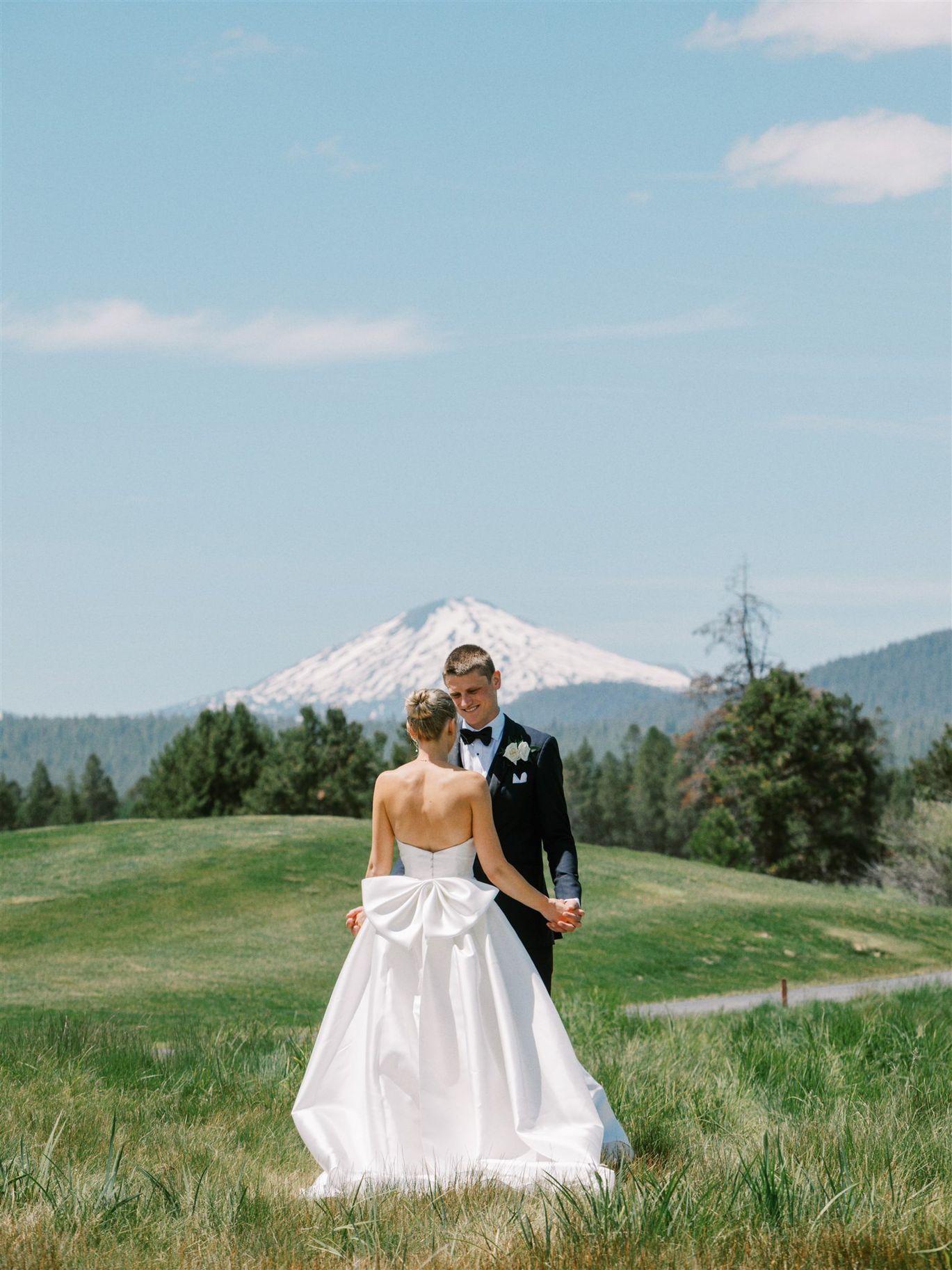 2024-01/RTFaith-Portland-Wedding-photographer0455.jpg