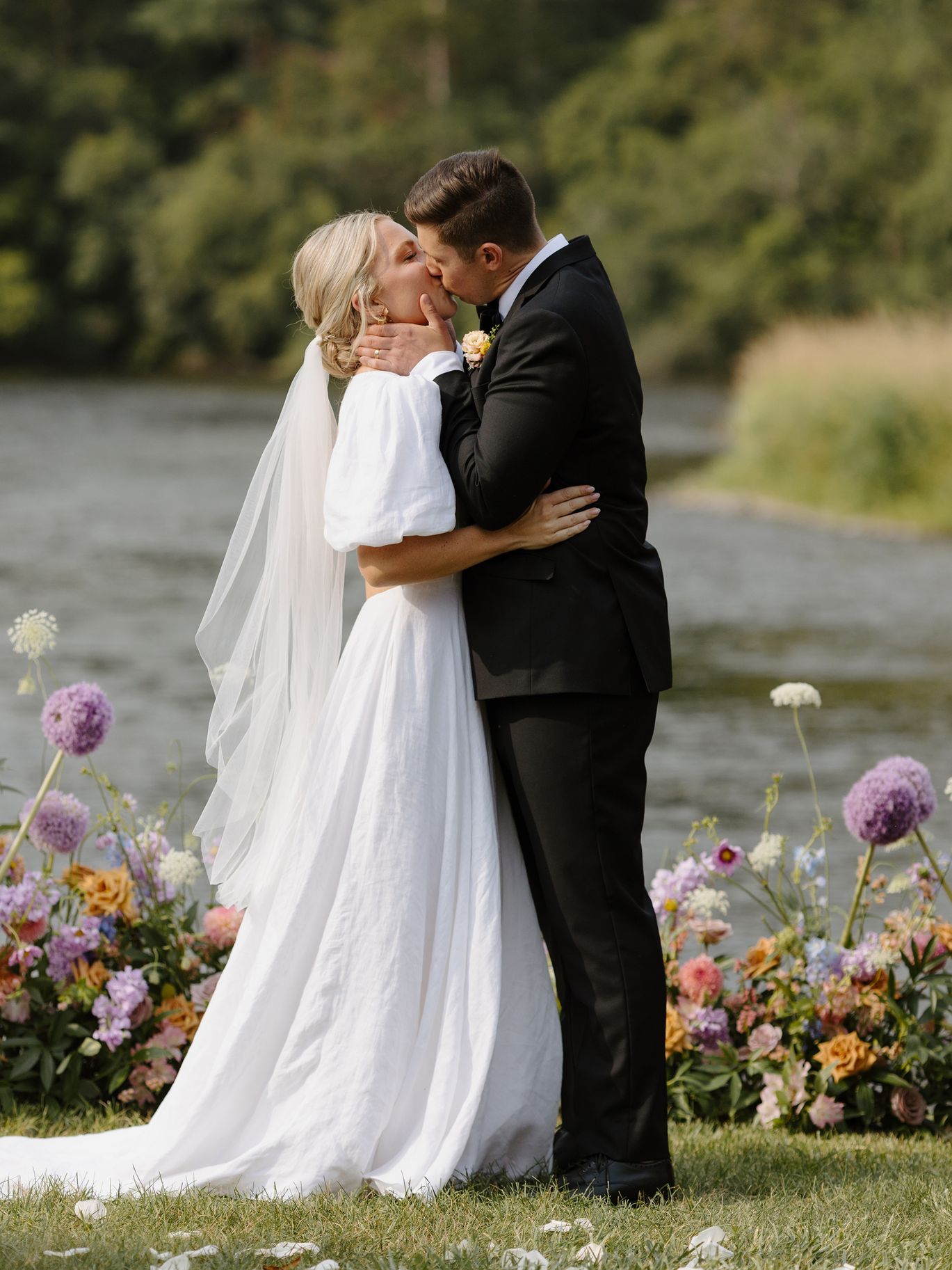 2024-04/2Mollie & Ryan C1-1683.jpg
