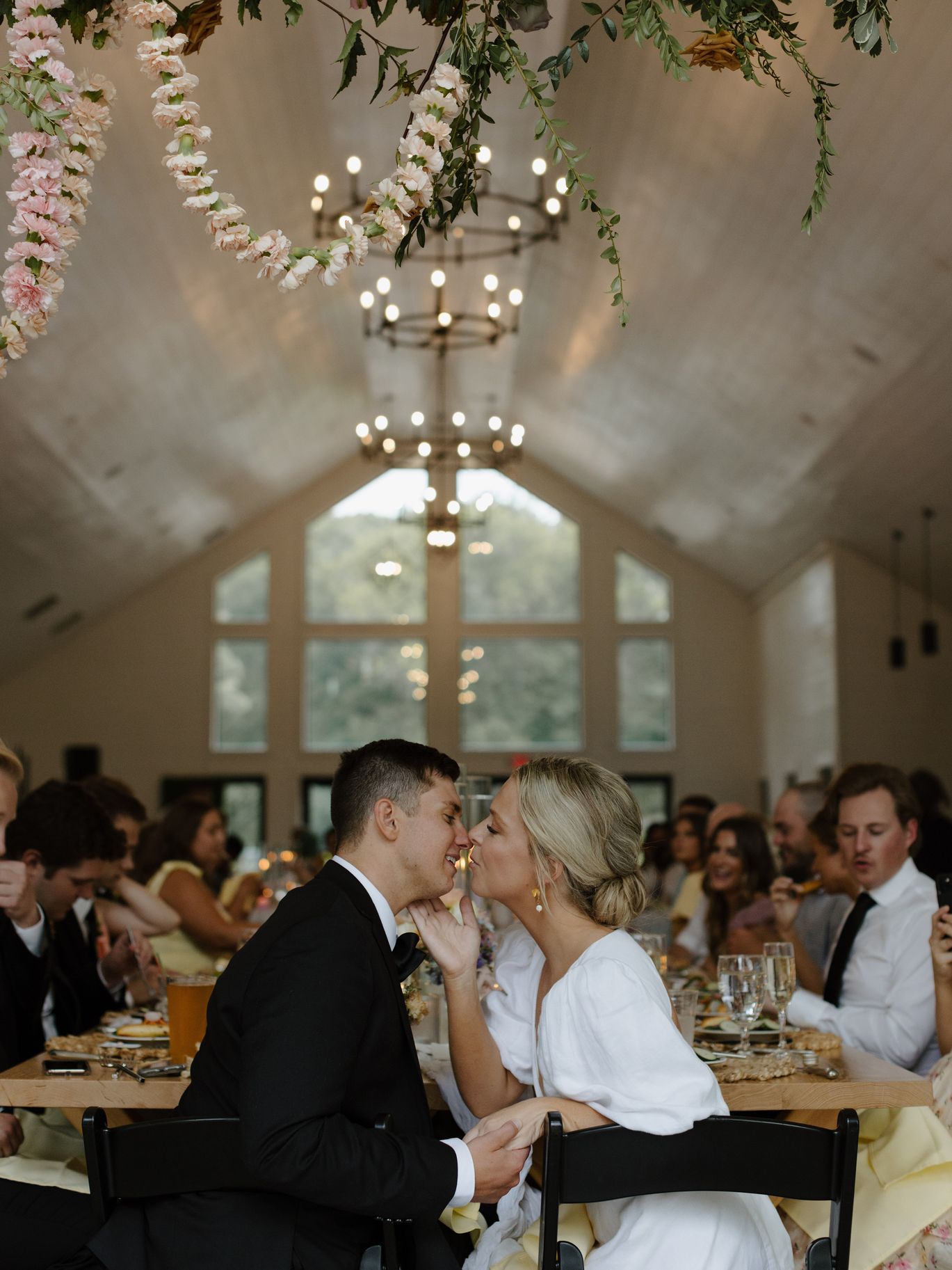 2024-04/3Mollie & Ryan C3-4137.jpg