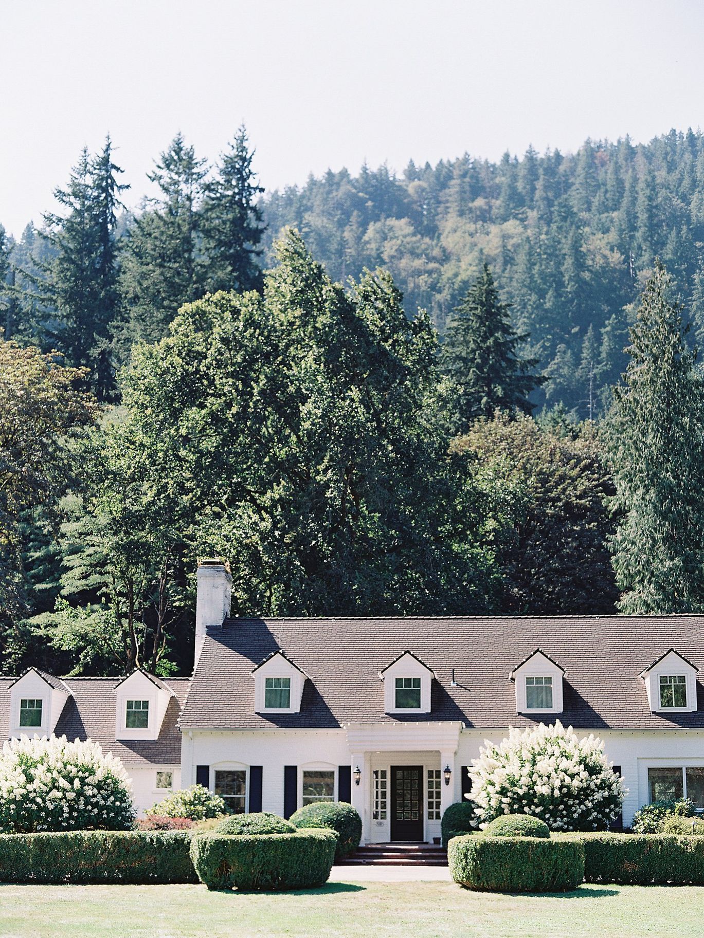2024-11/fox-hollow-farms-wedding-photographer-jacqueline-benet_0001.jpg