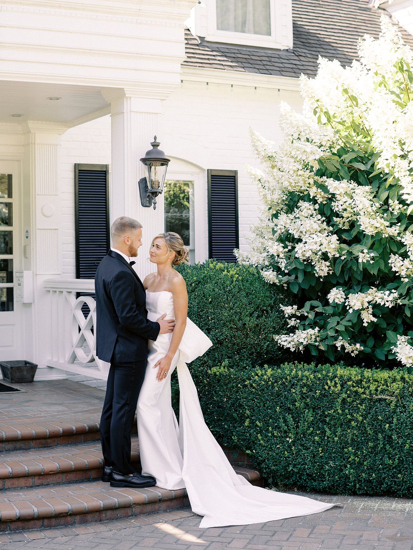 2024-11/fox-hollow-farms-wedding-photographer-jacqueline-benet_0023.jpg