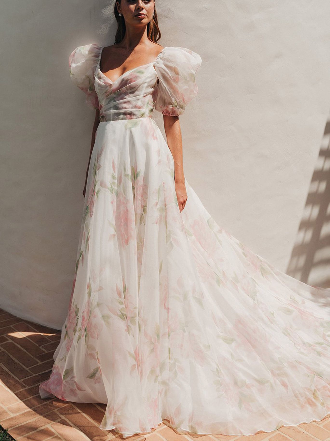 2024-11/EGLANTINE_0.jpg