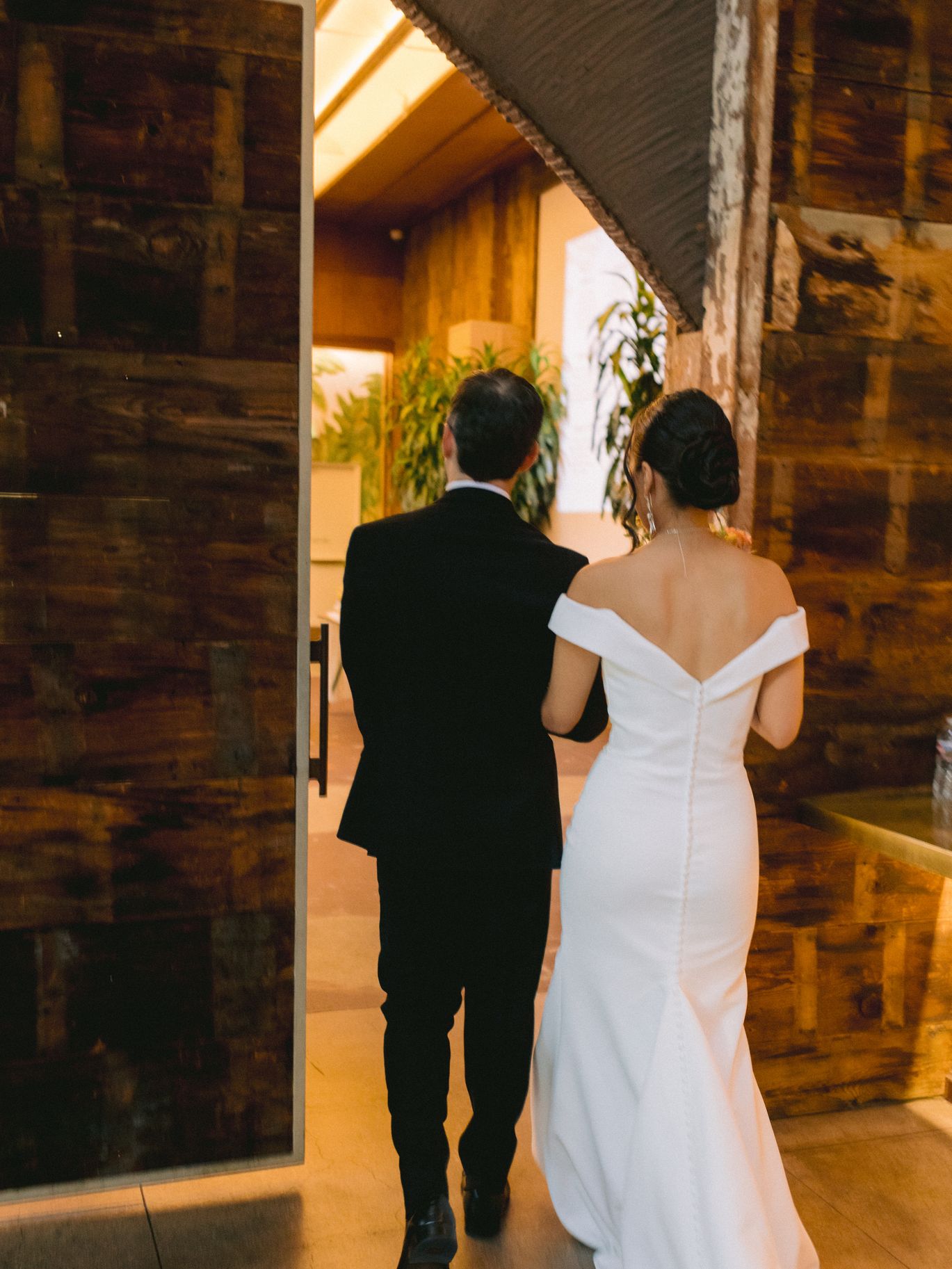 2024-12/Aliya & Ethan - Mandee Johnson Photography - 046.jpg