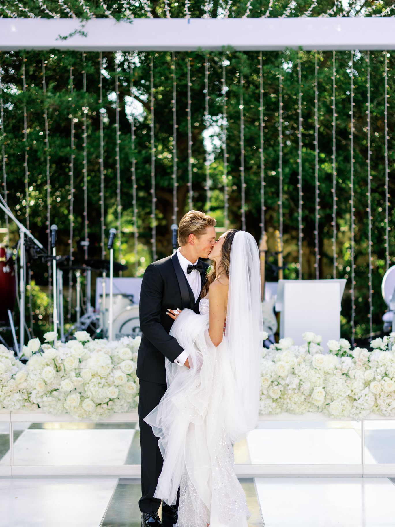 2024-12/mckenna-erik-intertwined-events-brett-hickman-photography76.jpg