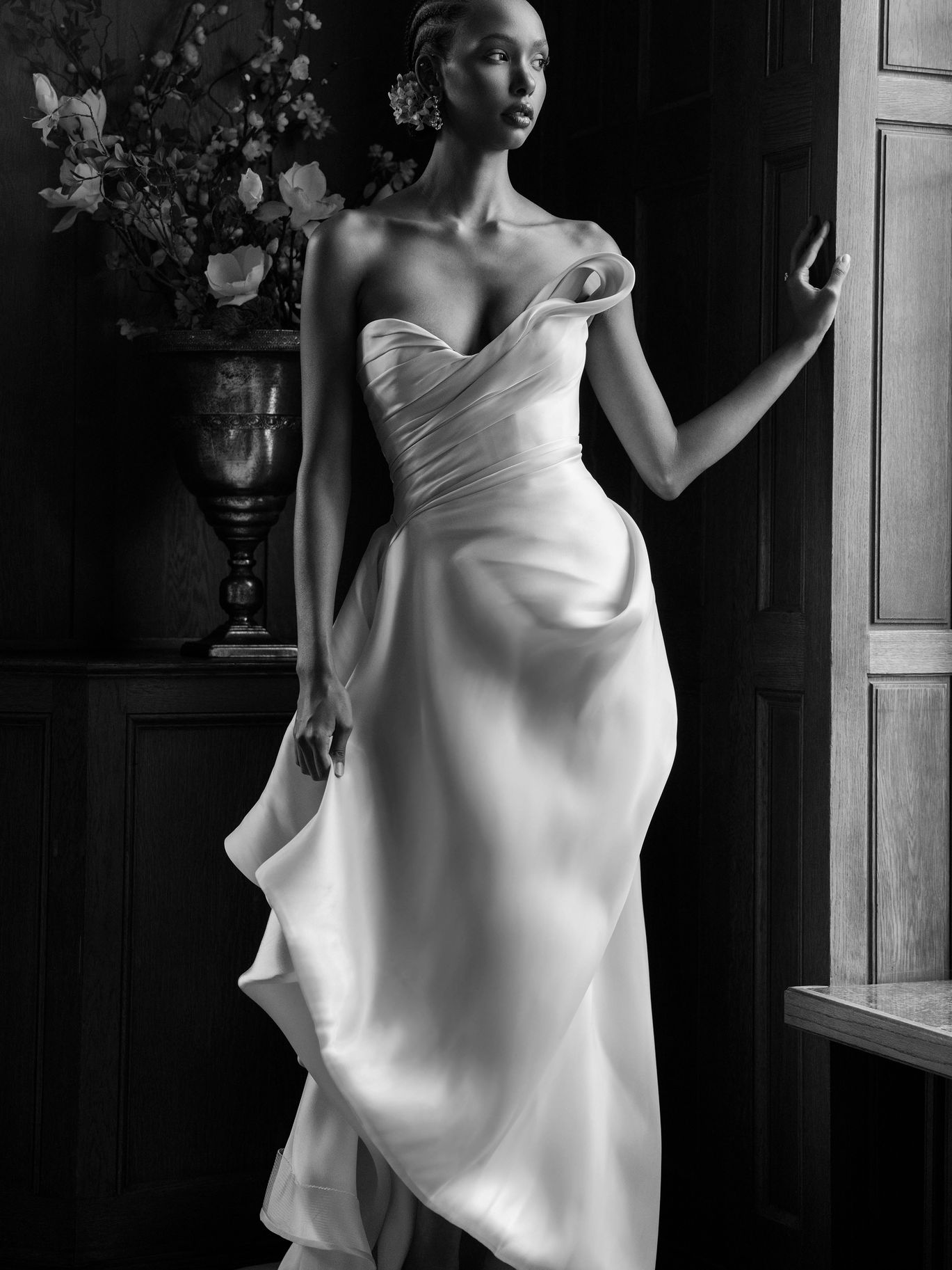2025-02/Fashion_WWDSS25_14_BW.jpg