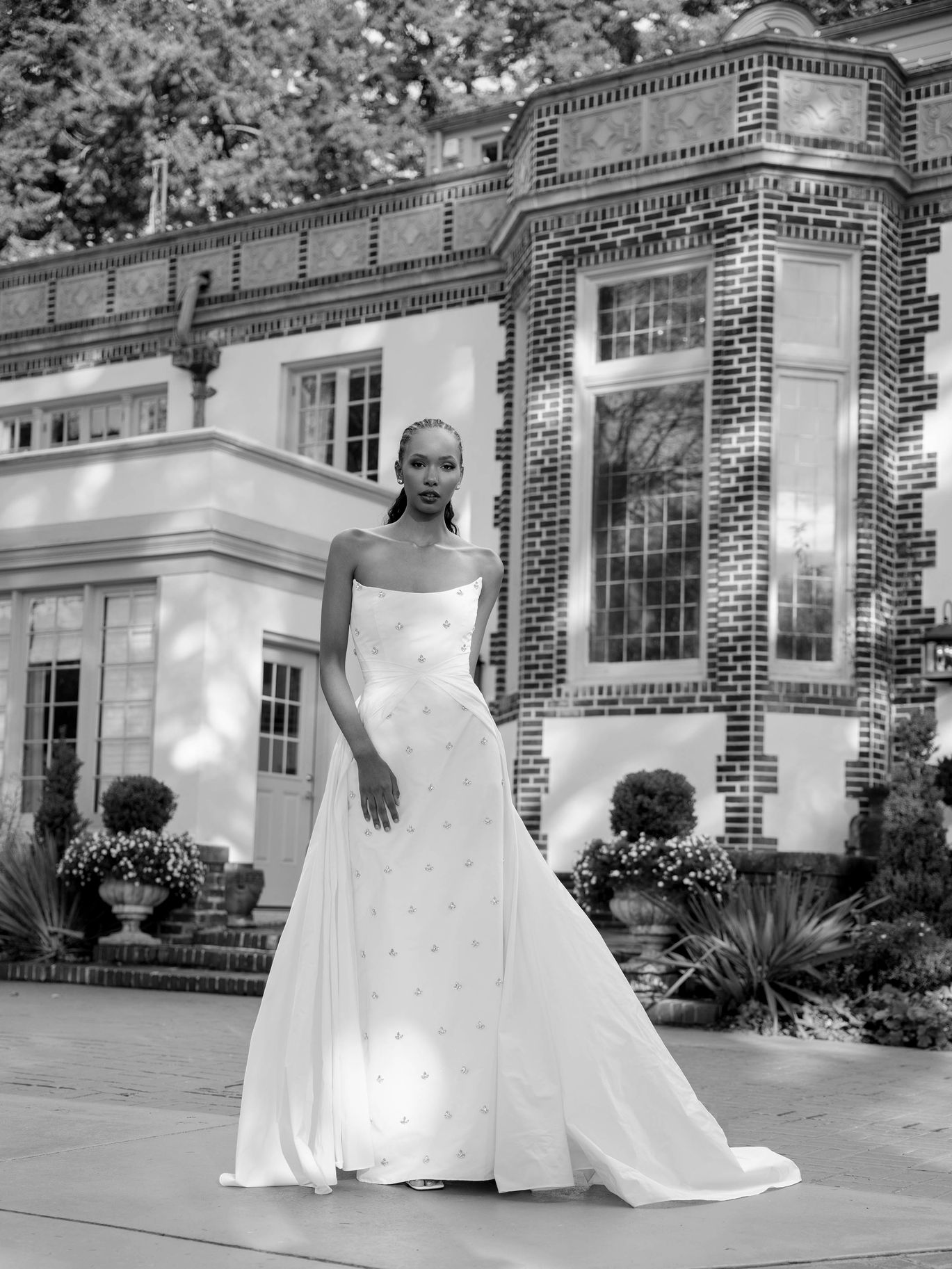 2025-02/Fashion_WWDSS25_22_BW.jpg