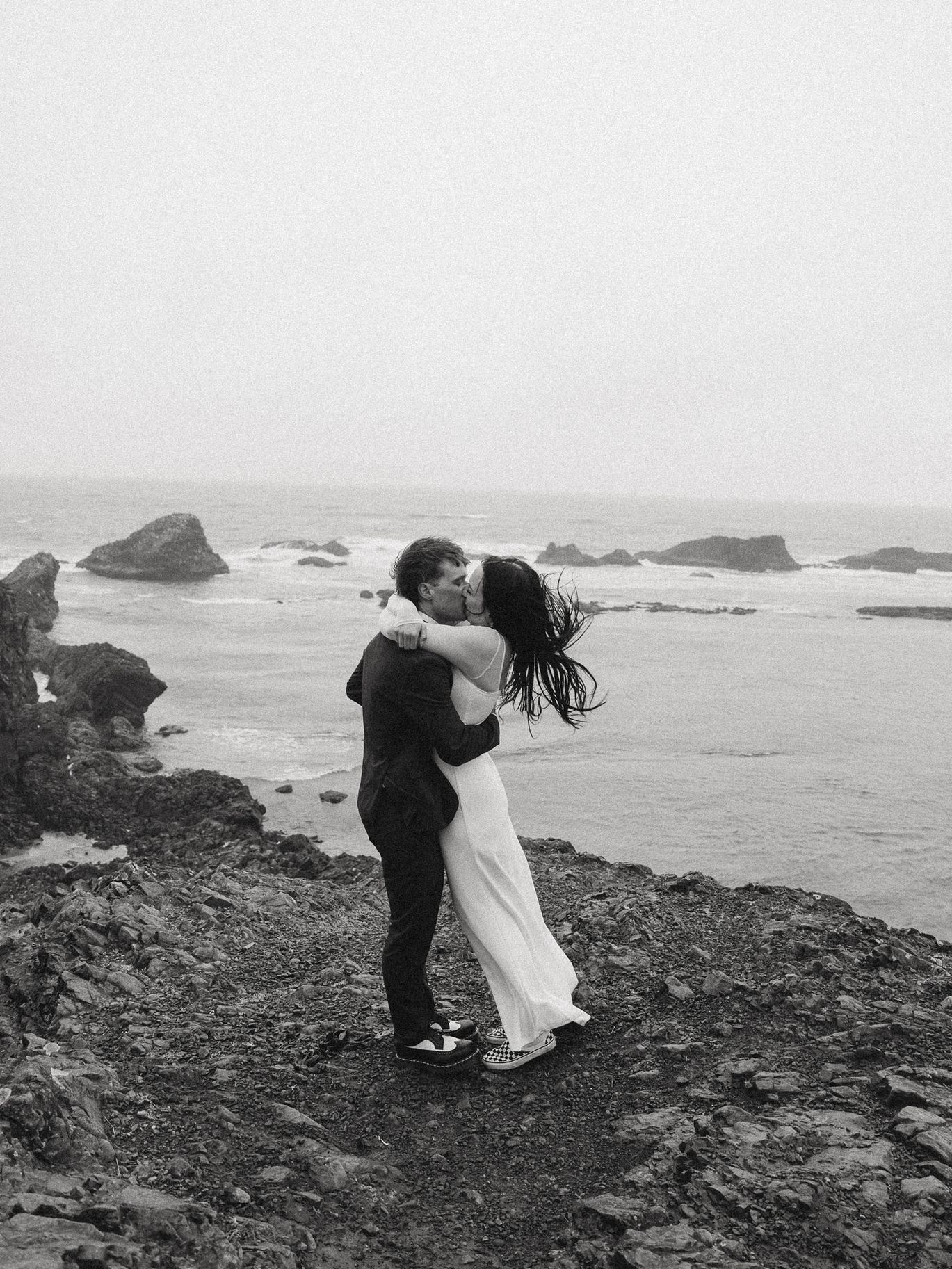2025-02/AF_OWDSS25_Elopement51.jpg