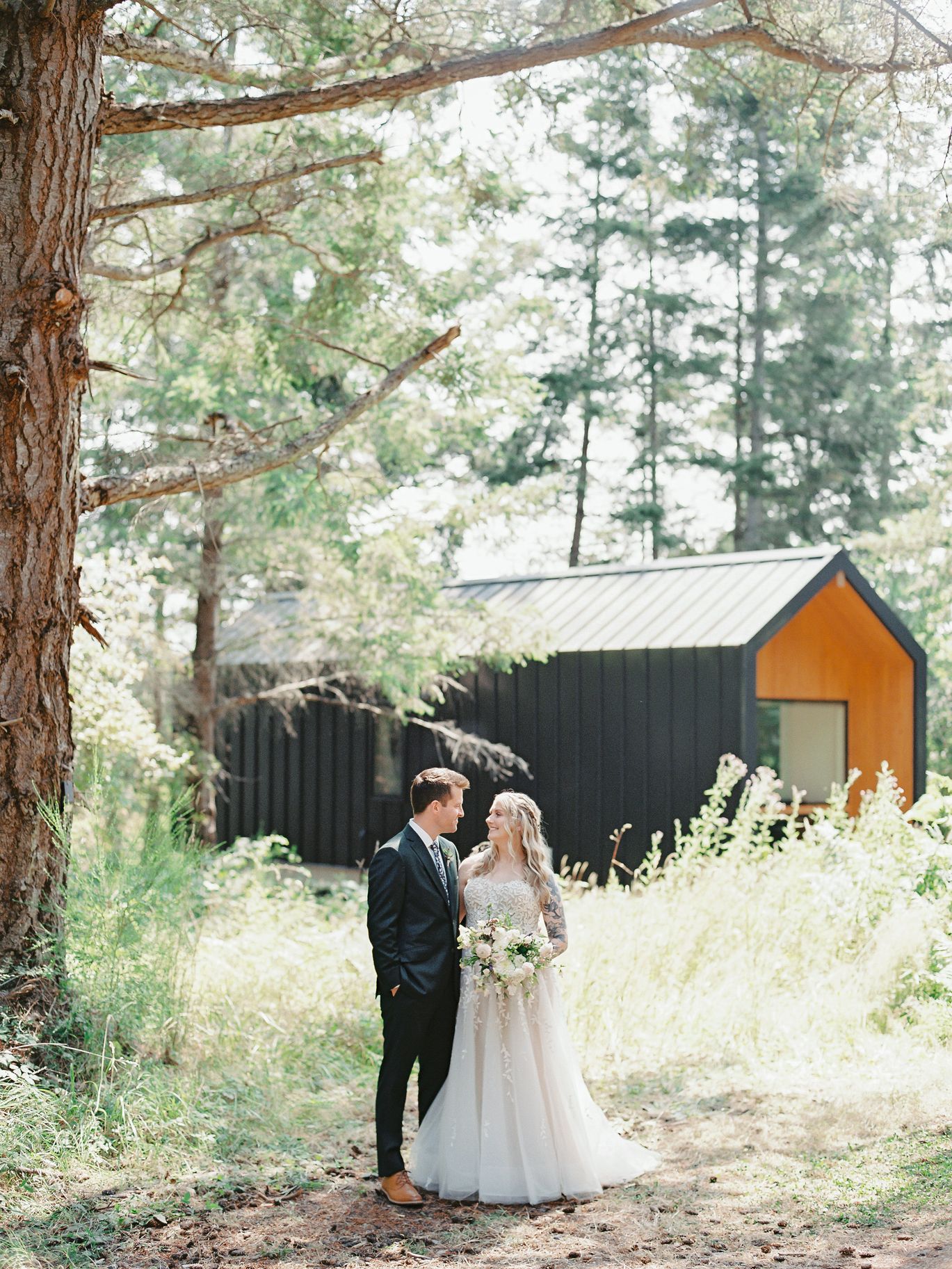 2025-03/Ginny & Adam_s Wedding - 3. First Look & Portraits -25.jpg