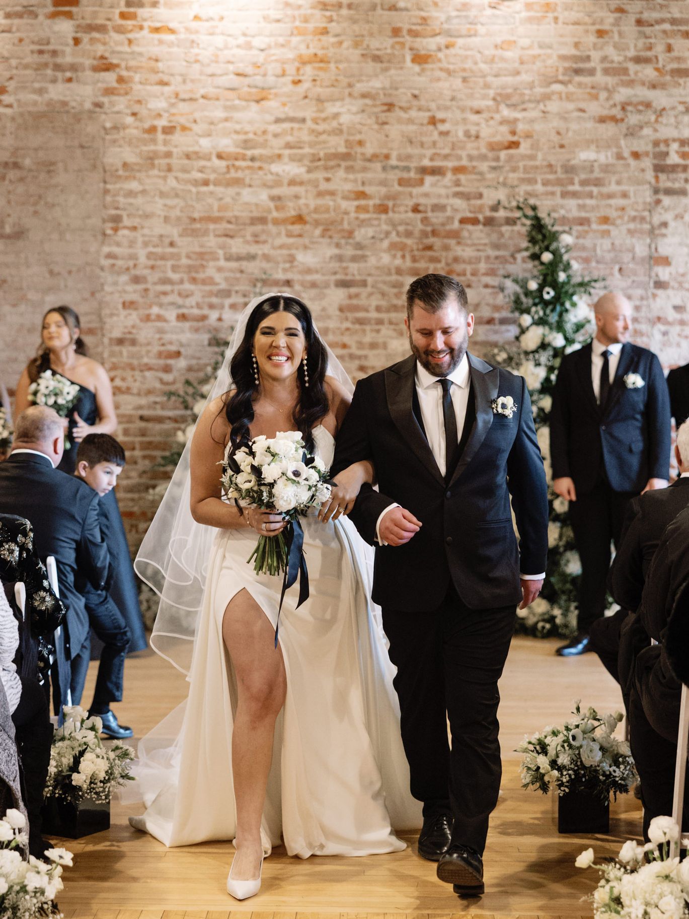 2025-03/ModernWeddingattheLiederkranzandBoulderFlatts-Janzens-GrandIslandWeddingPhotographer-305.jpg