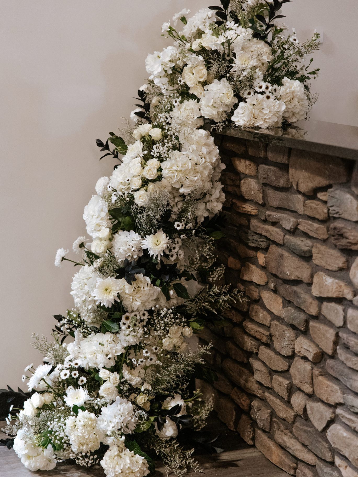 2025-03/ModernWeddingattheLiederkranzandBoulderFlatts-Janzens-GrandIslandWeddingPhotographer-365.jpg