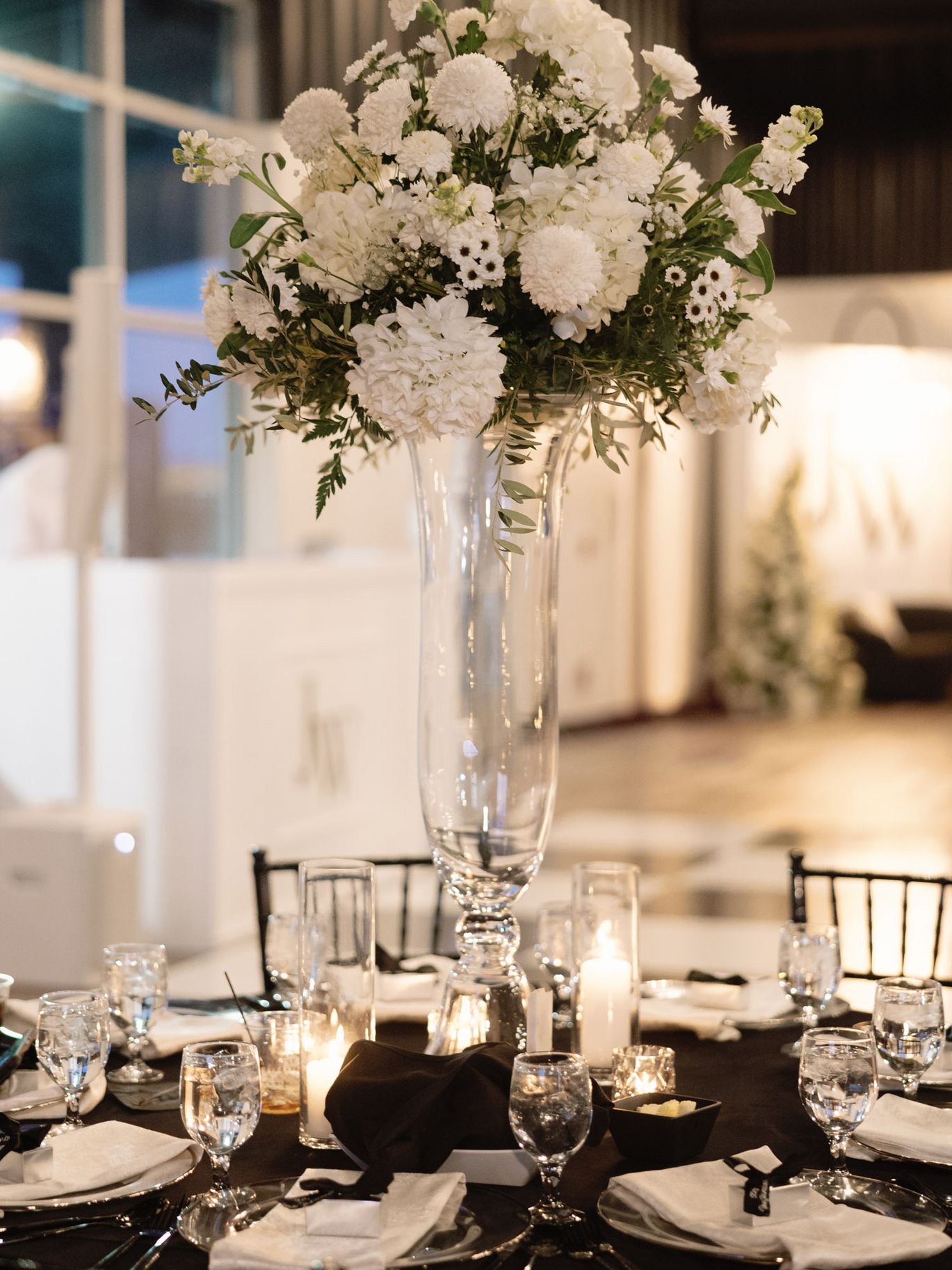 2025-03/ModernWeddingattheLiederkranzandBoulderFlatts-Janzens-GrandIslandWeddingPhotographer-396.jpg