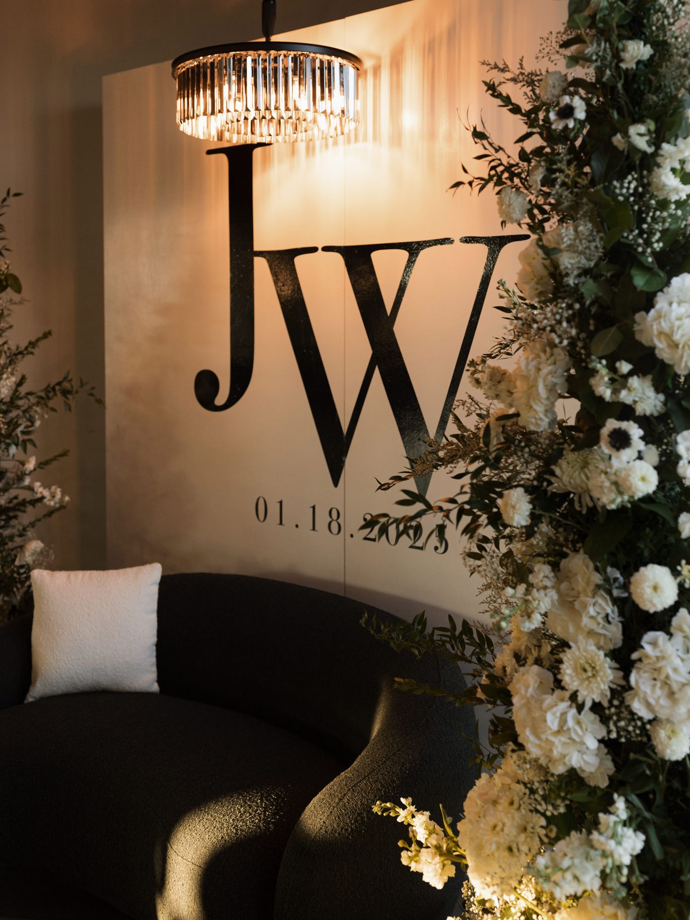 2025-03/ModernWeddingattheLiederkranzandBoulderFlatts-Janzens-GrandIslandWeddingPhotographer-407.jpg