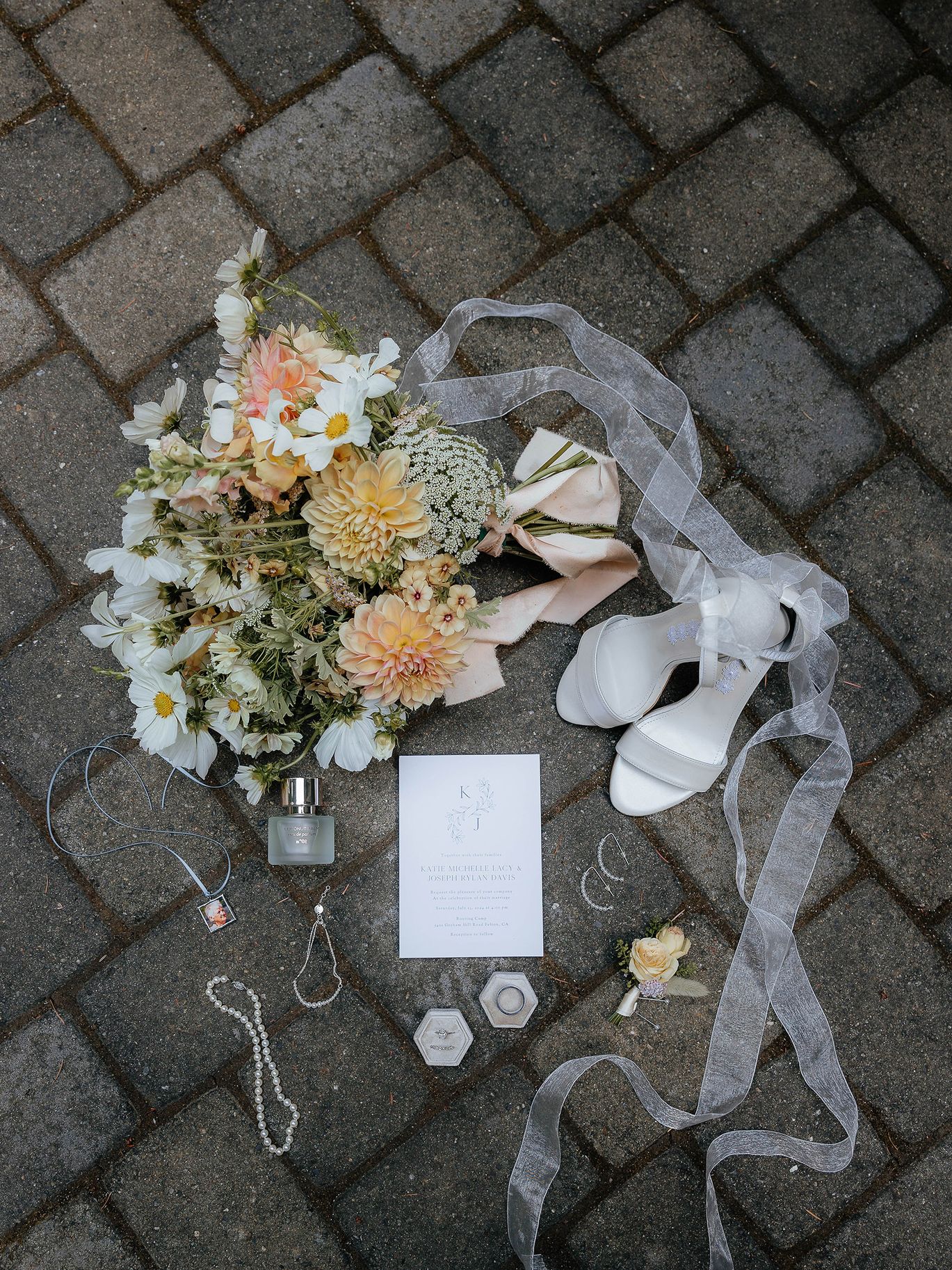 2025-04/Katie+JoeWedding-2.jpg