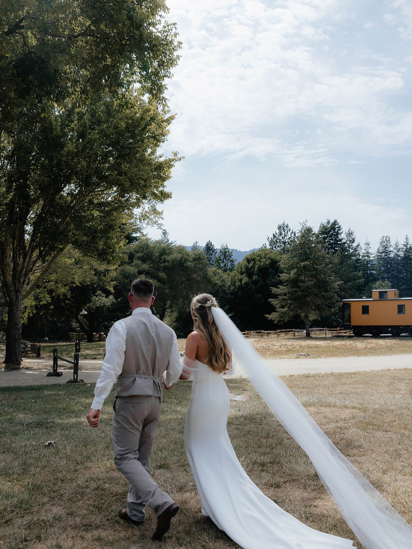 2025-04/Katie+JoeWedding-345.jpg