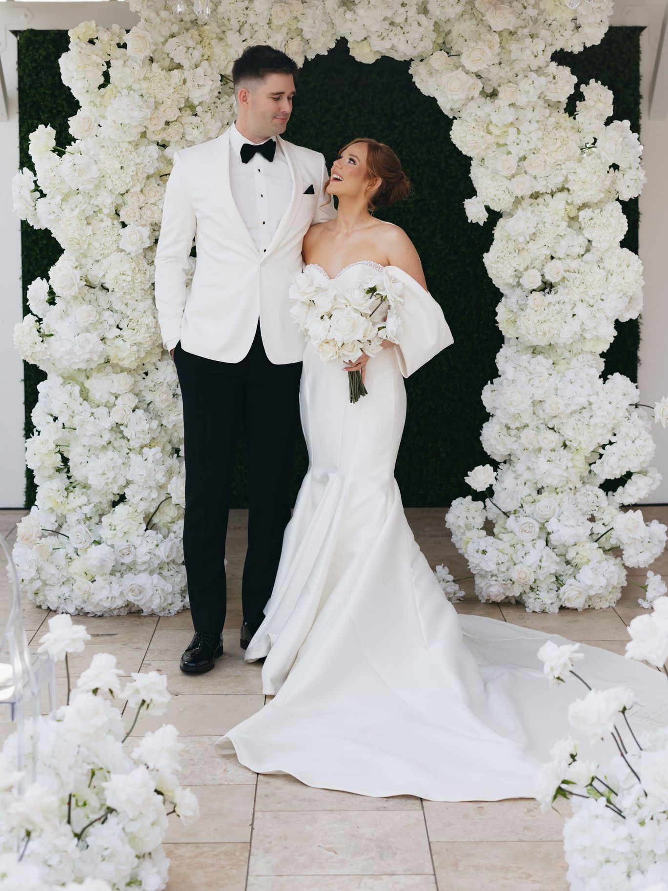 2025-05/Luxury-Editorial-Arizona-Wedding-Cacie-Carroll-Photography-133.jpg