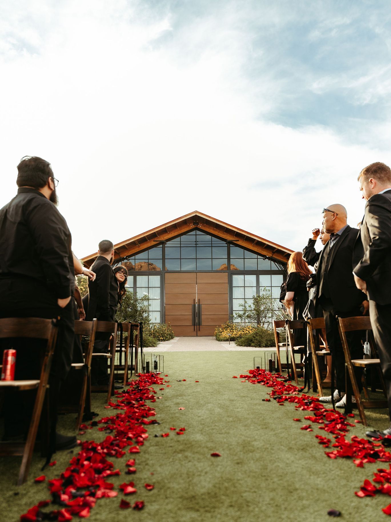 2025-06/WilsonCeremony-86.jpg