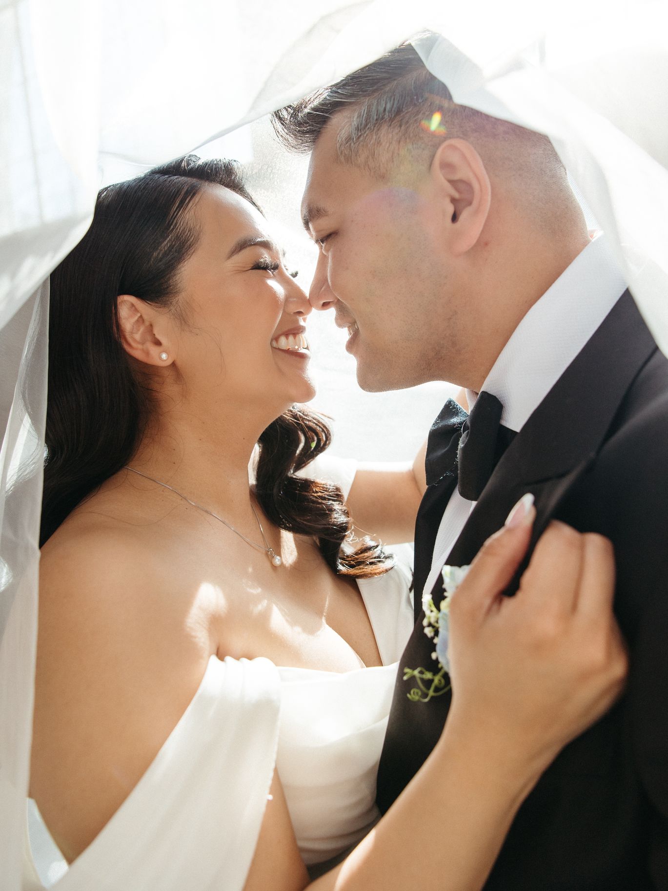 2025-06/Justine&Jonathan_SanFranciscoCityHallWedding-218.jpg