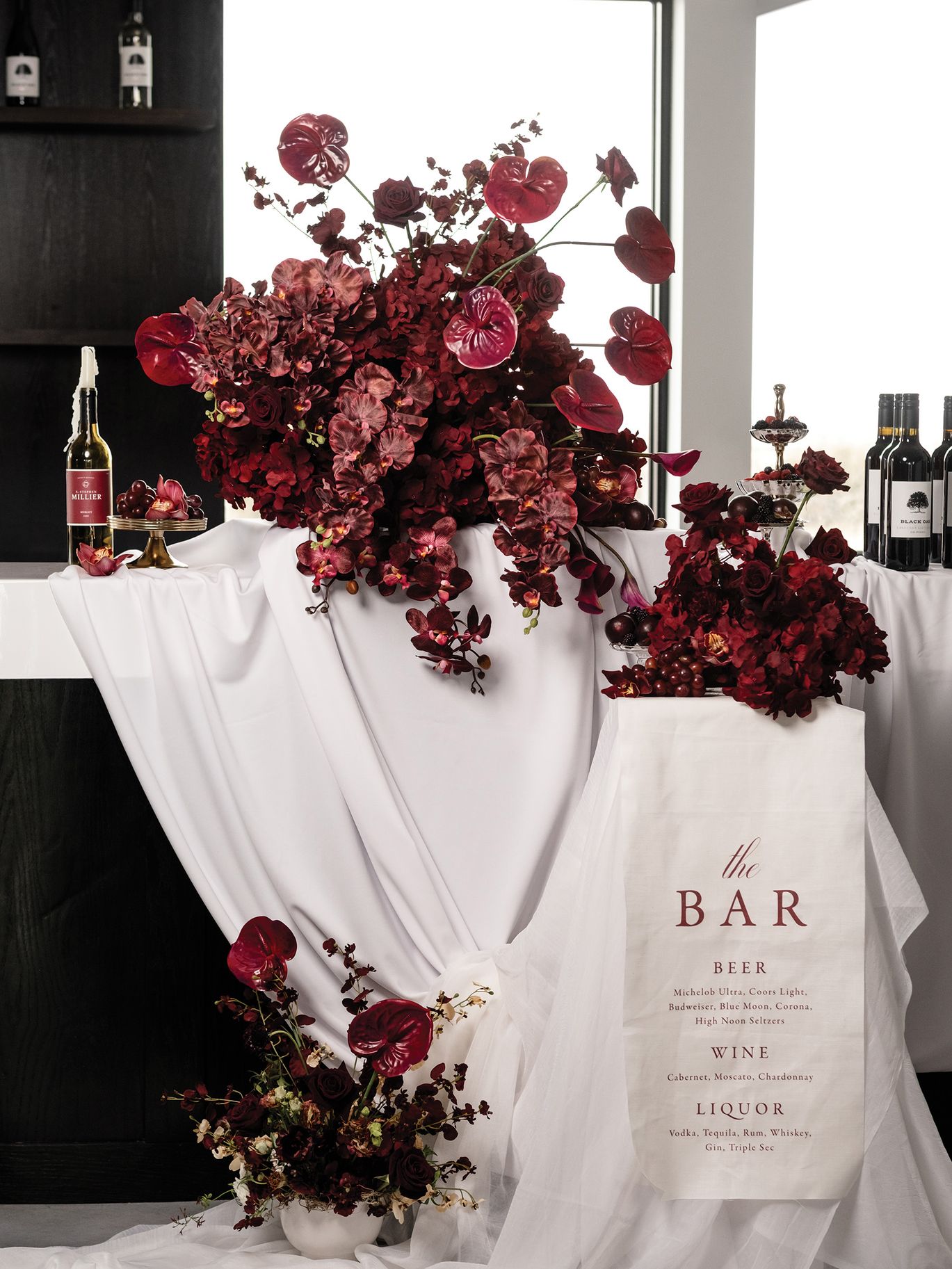 2025-06/JulieTrinhPhotographyNebraskaWeddingDayMagazineFW2025-8_0.jpg