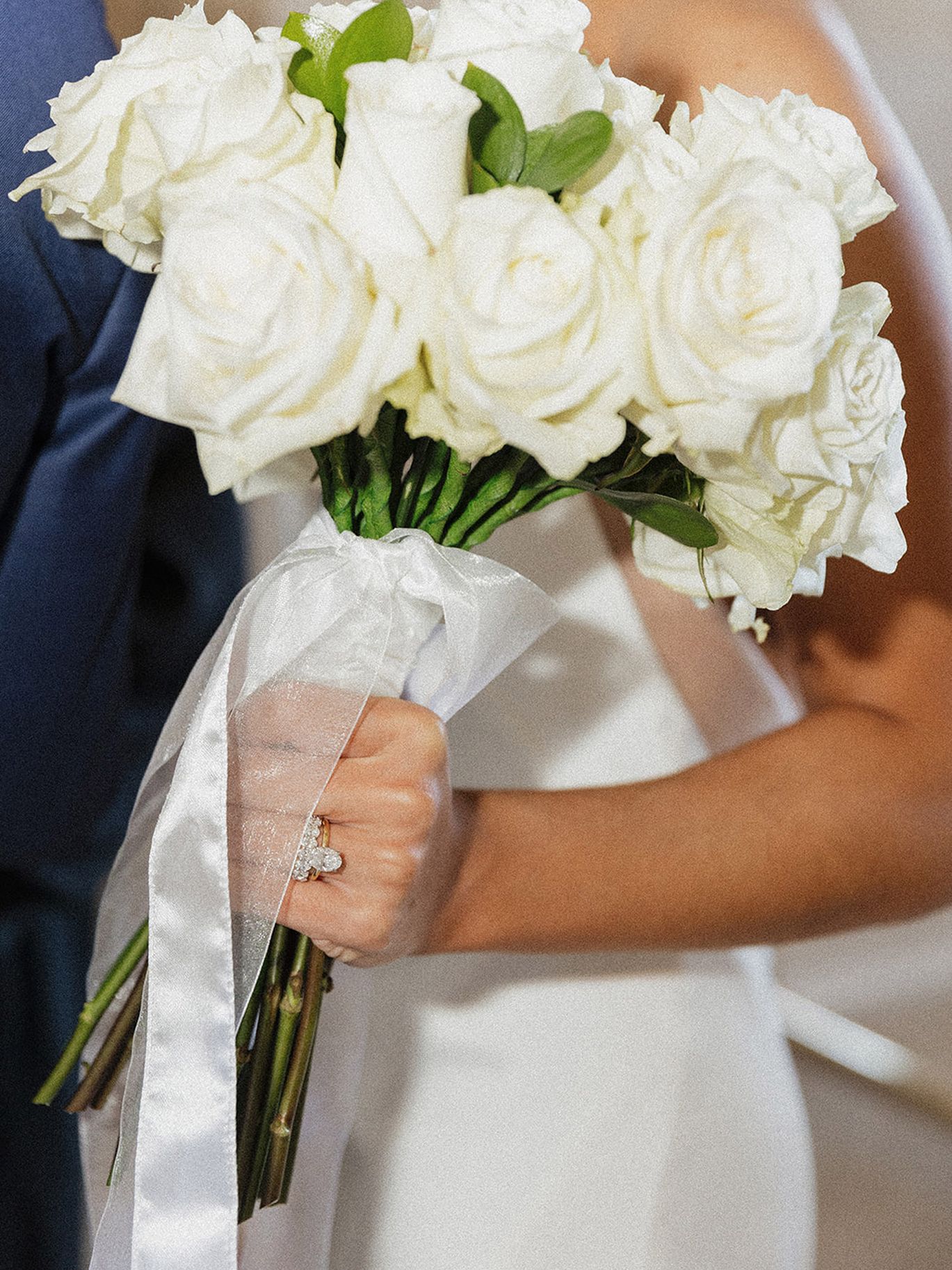 2025-09/Sarah-Rose-Creative-CREDIT-NEEDED-Kate-Eric-MKE-Wedding-140_0.jpg