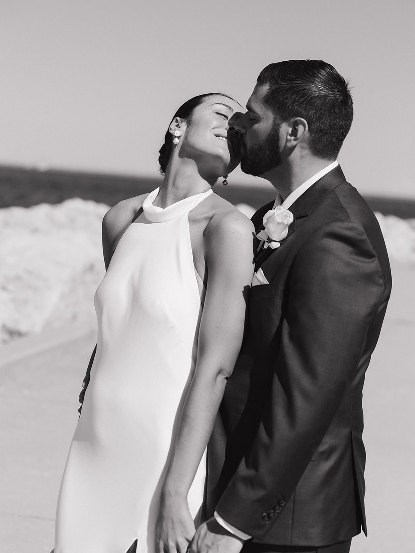 2025-09/Sarah-Rose-Creative-CREDIT-NEEDED-Kate-Eric-MKE-Wedding-413_0.jpg