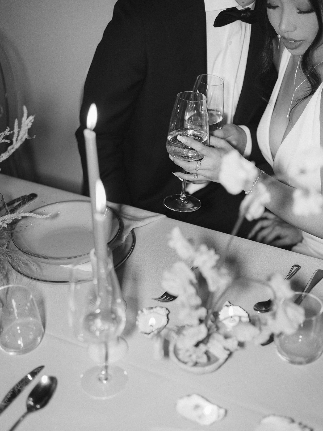 2025-09/OYSTER-STYLED-WEDDING-PHOTOSHOOT-SEATTLE-392.jpg