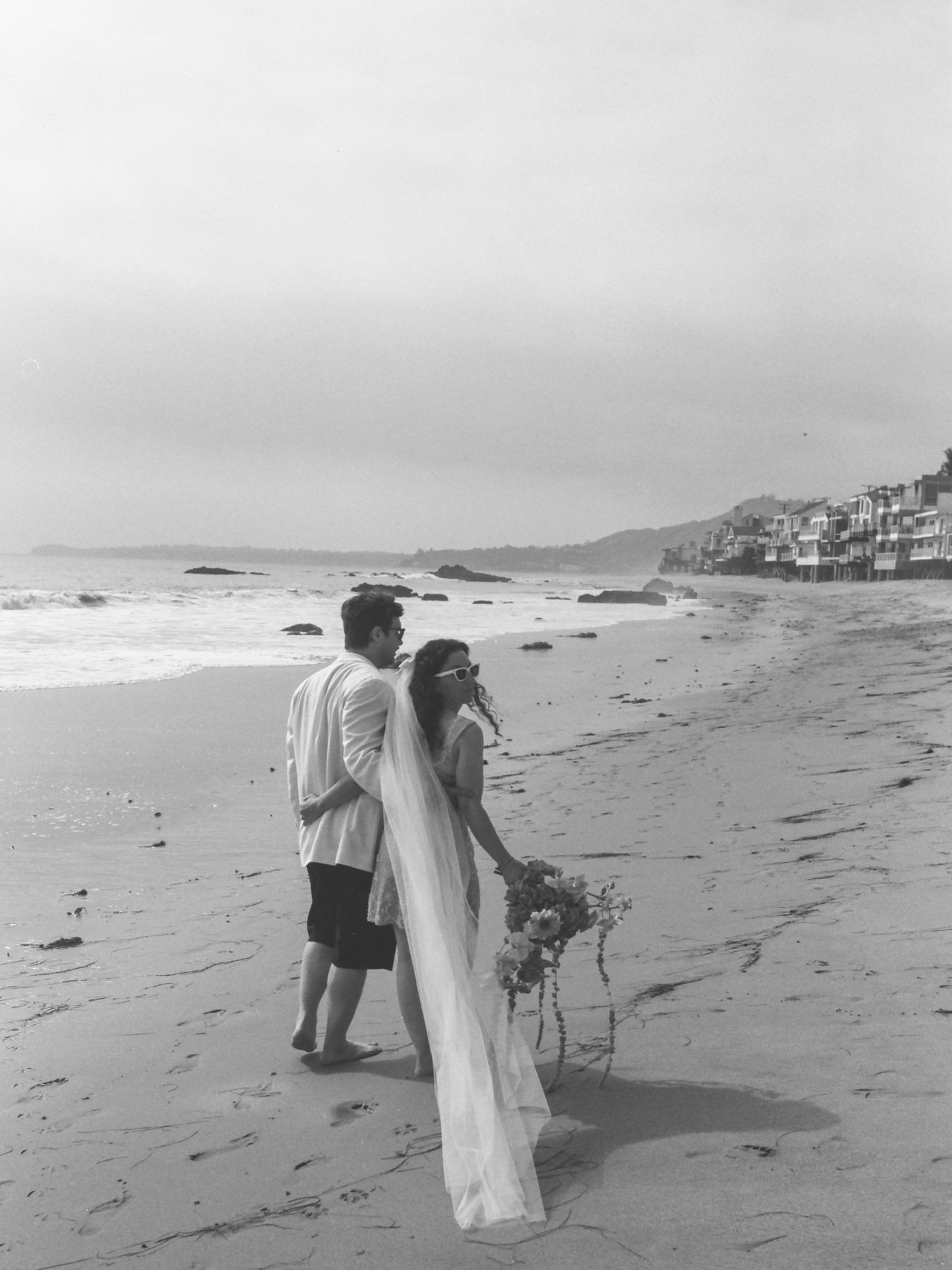 2025-11/010-malikandwesley-hanna-walkowaik-photography-malibu.jpg