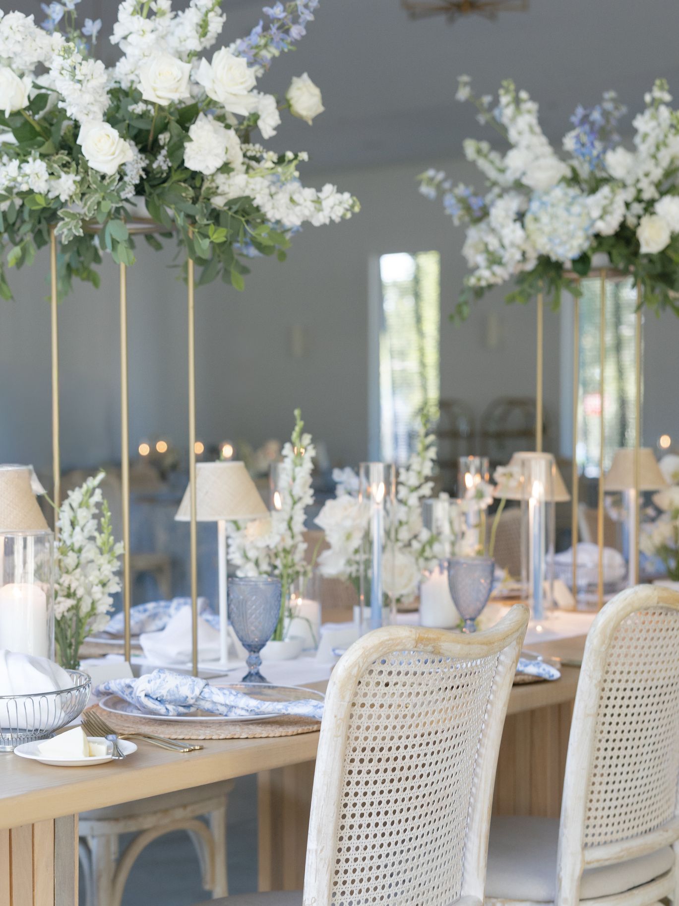 2025-12/loui_photography_hutton_house_summer_wedding_catie_campbell_minnesota-436.jpg