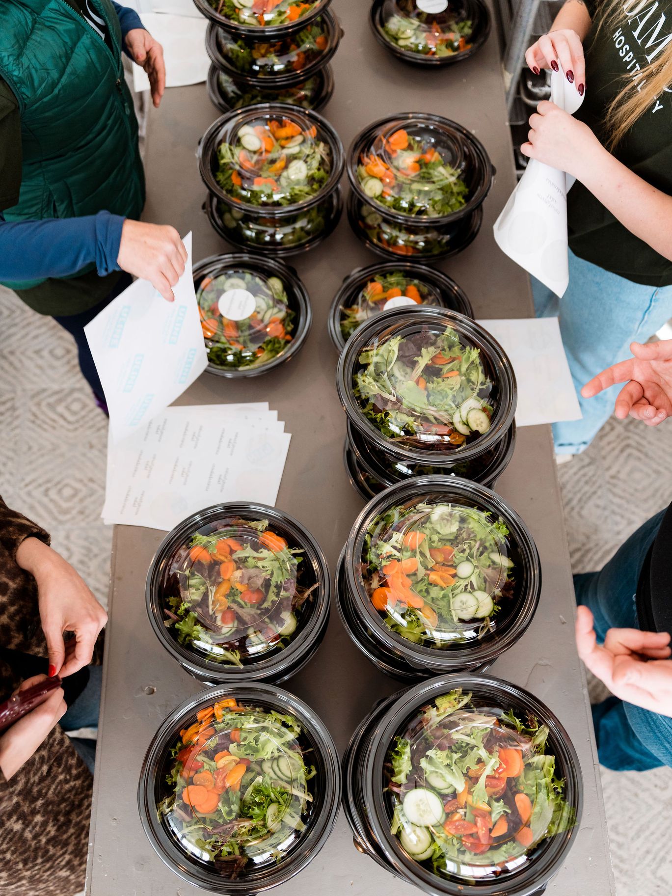 2026-02/CateringFoodDrive2025-MisterBerndt-05552-1.jpg
