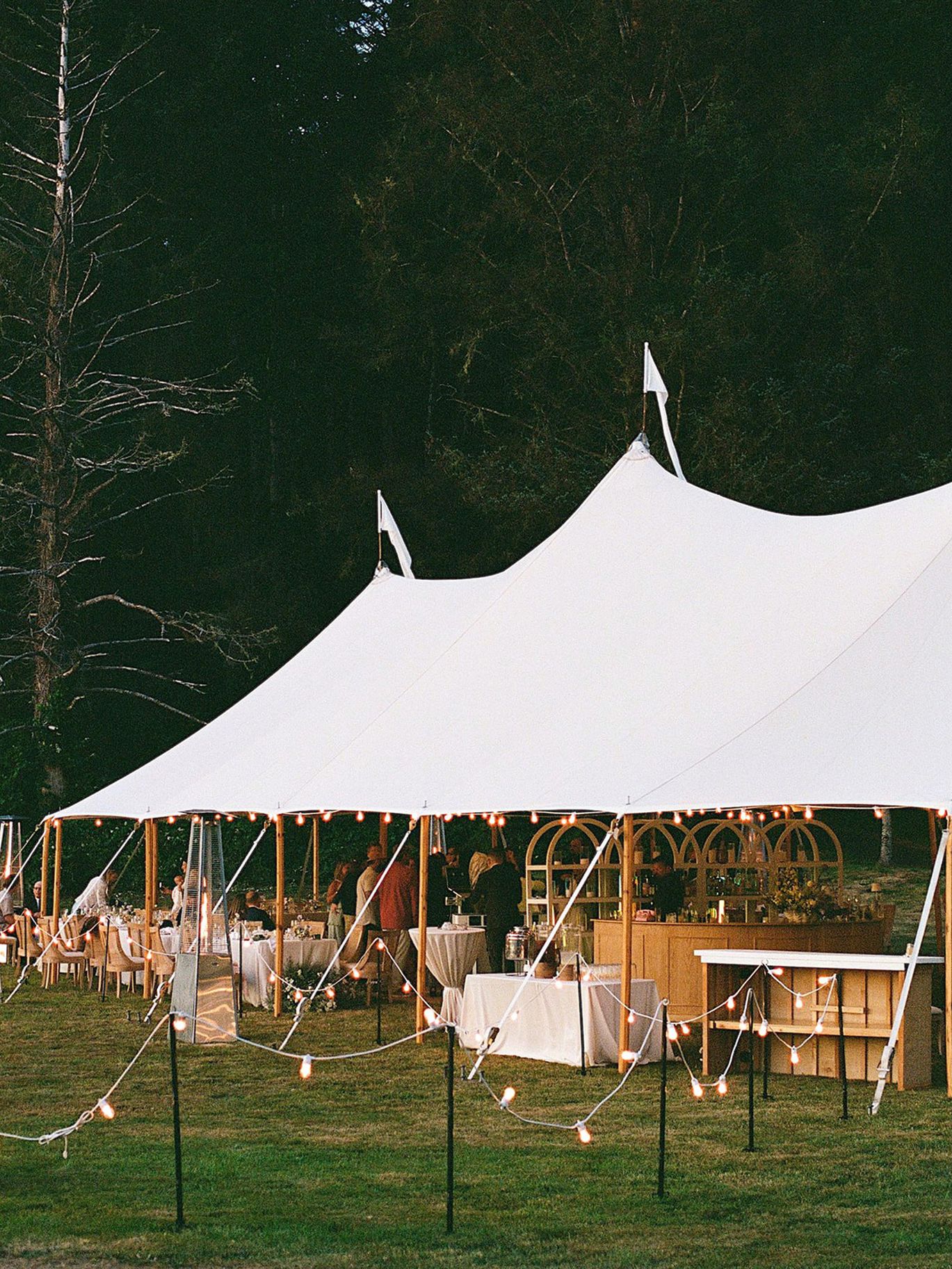 2026-03/neskowinwedding-36.jpg