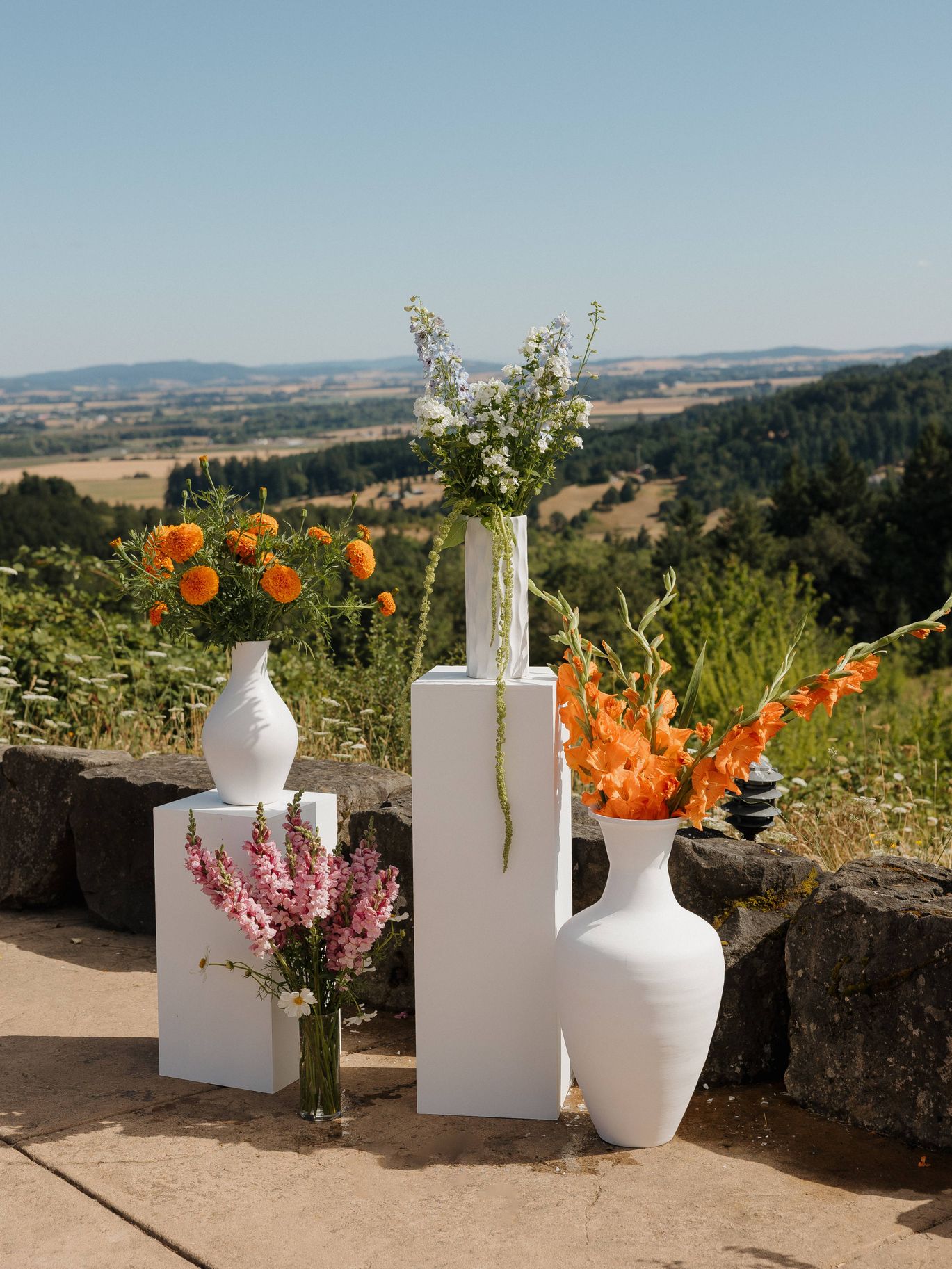 2026-04/youngberghill-winery-wedding-photos-howie-photography-146.jpg