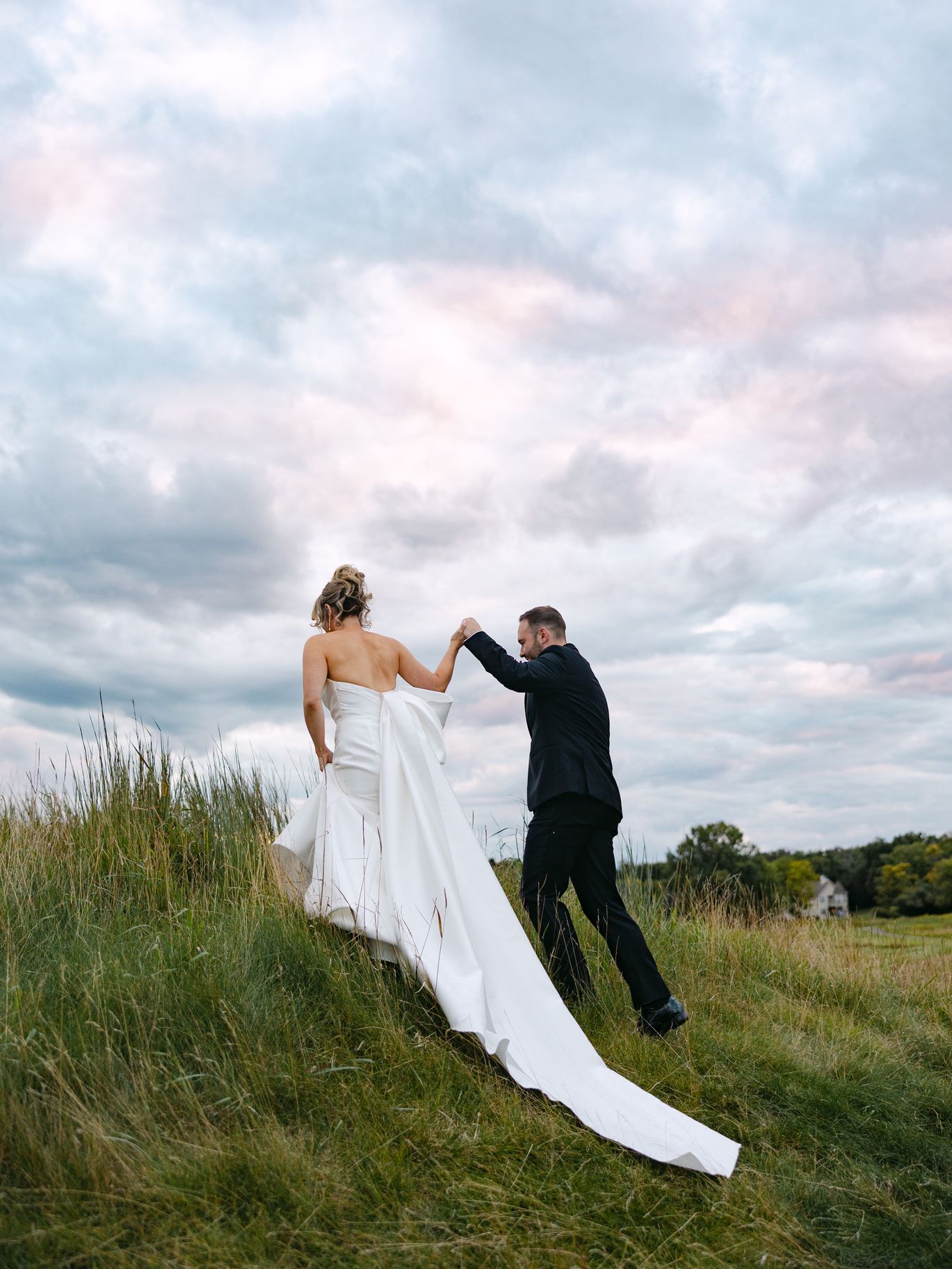 2026-04/lakegenevaweddingphotographygenevanational-2-14.jpg