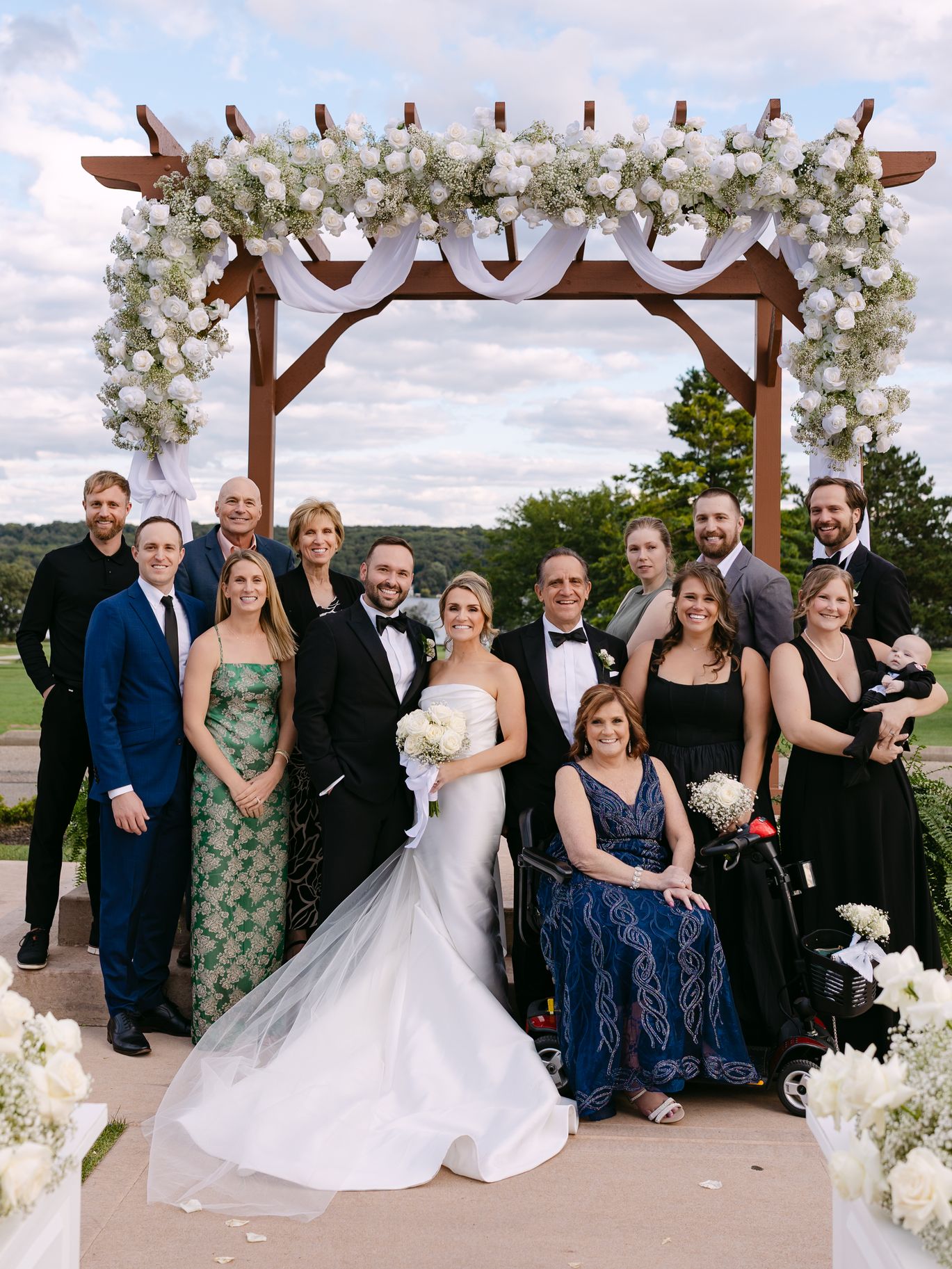 2026-04/lakegenevaweddingphotographygenevanational-2.jpg