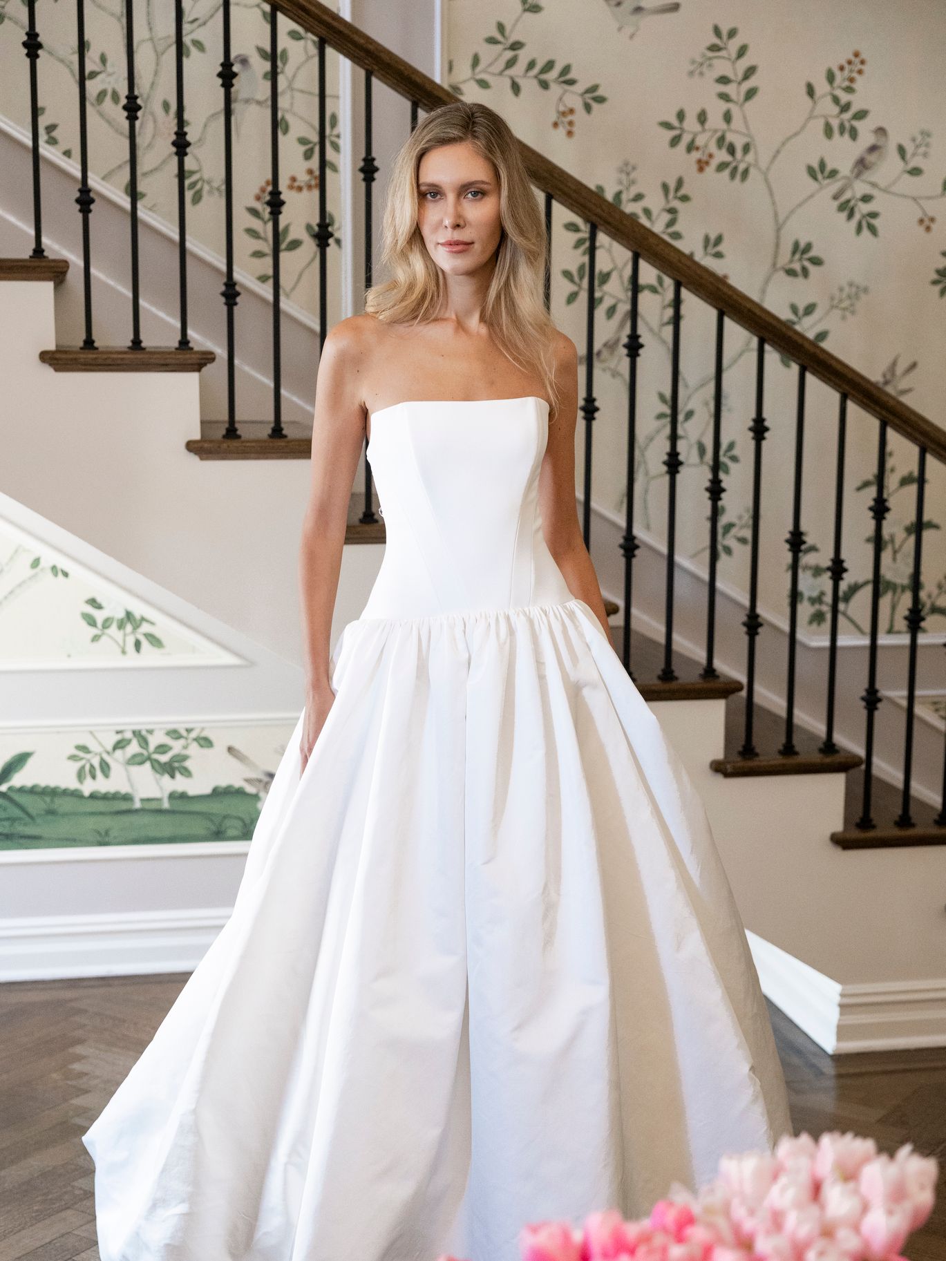 2026-04/jaclyn-whyte-strapless-minimal-wedding-dress-2026.jpg