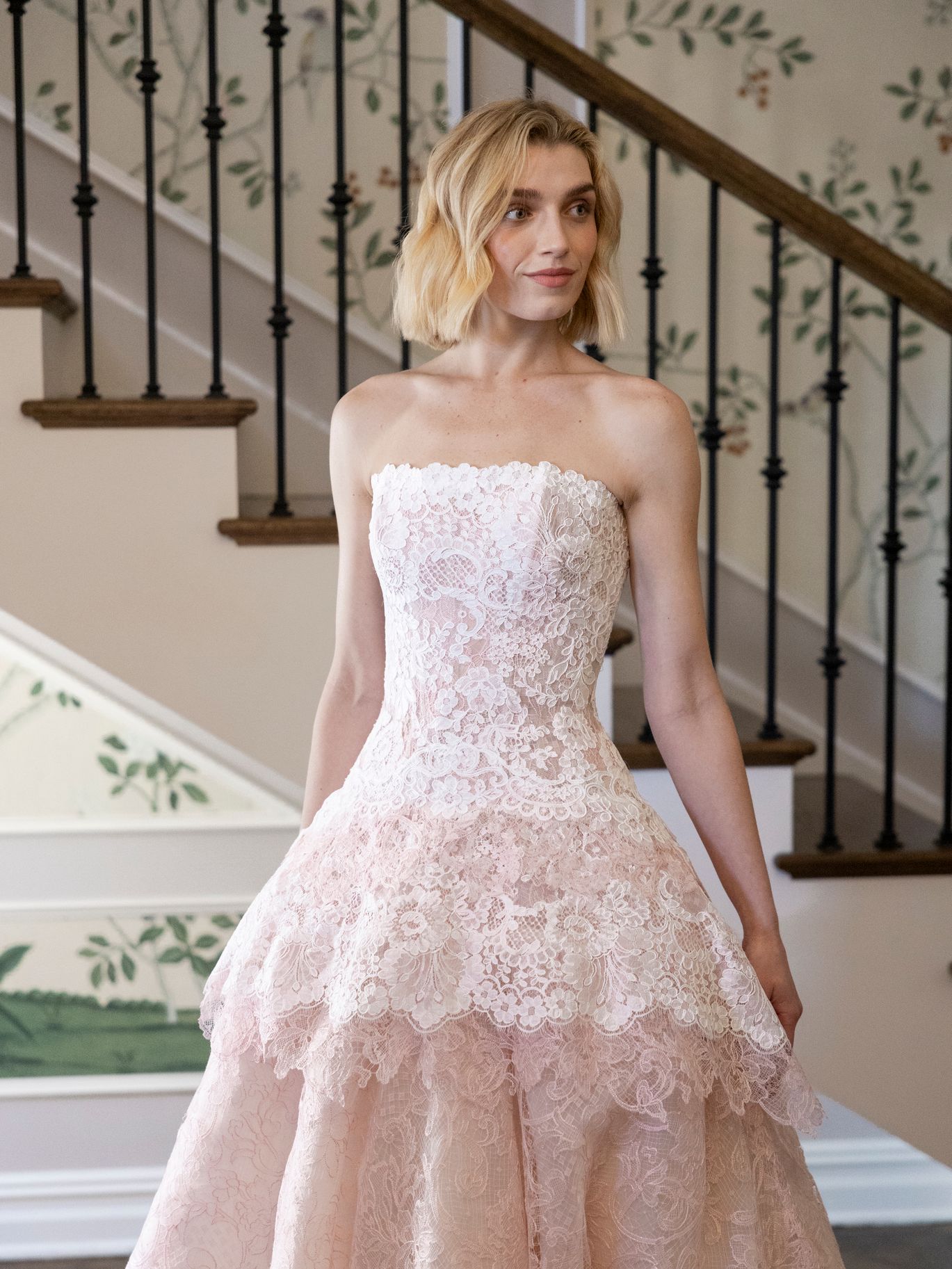 2026-04/jaclyn-whyte-short-lace-wedding-dress-bridal-trend.jpg