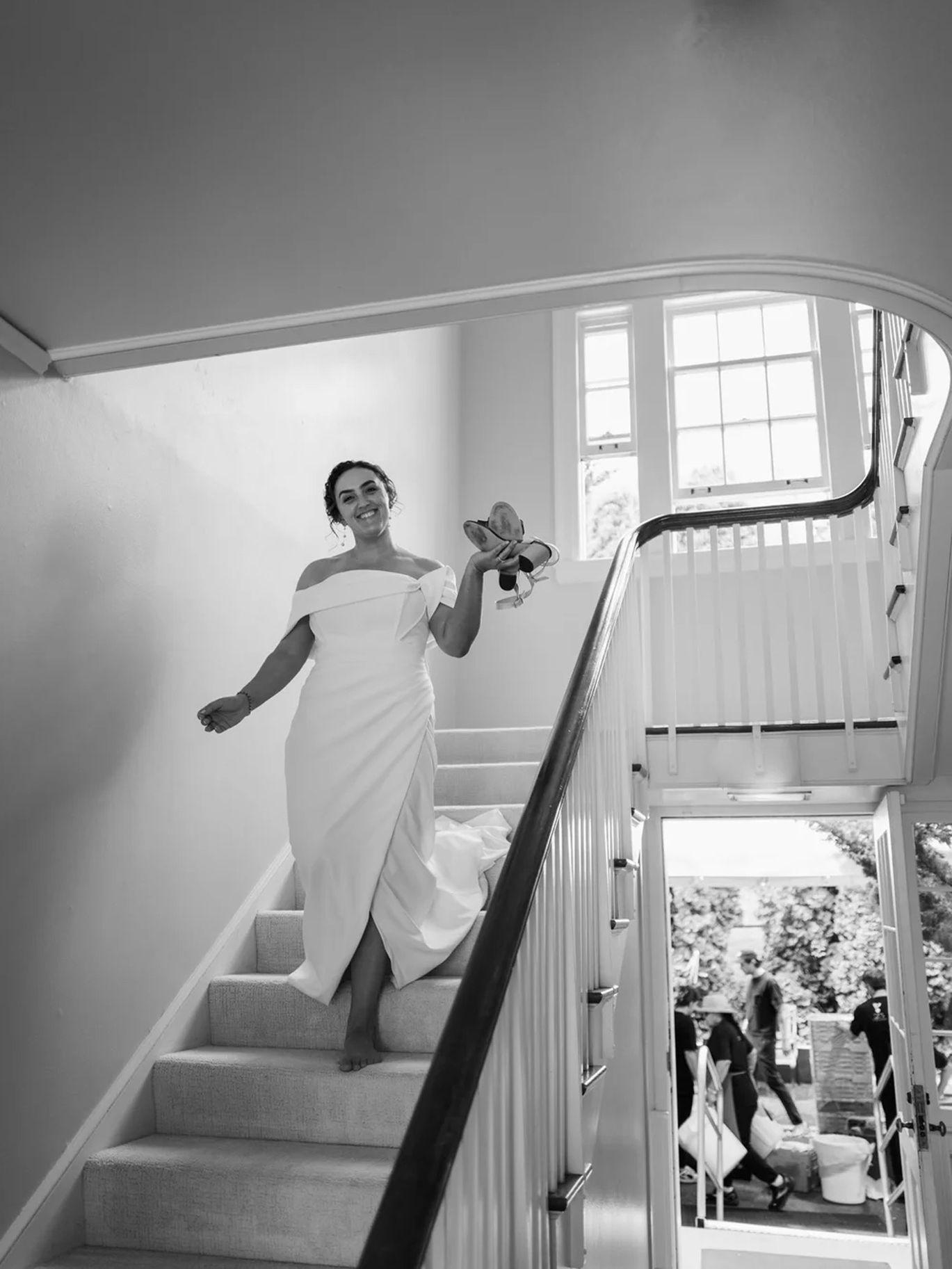 2026-04/001_Admirals+House+outdoor+Seattle+wedding+with+Valley+and+Co+colorful+Italian+style.jpg.jpg