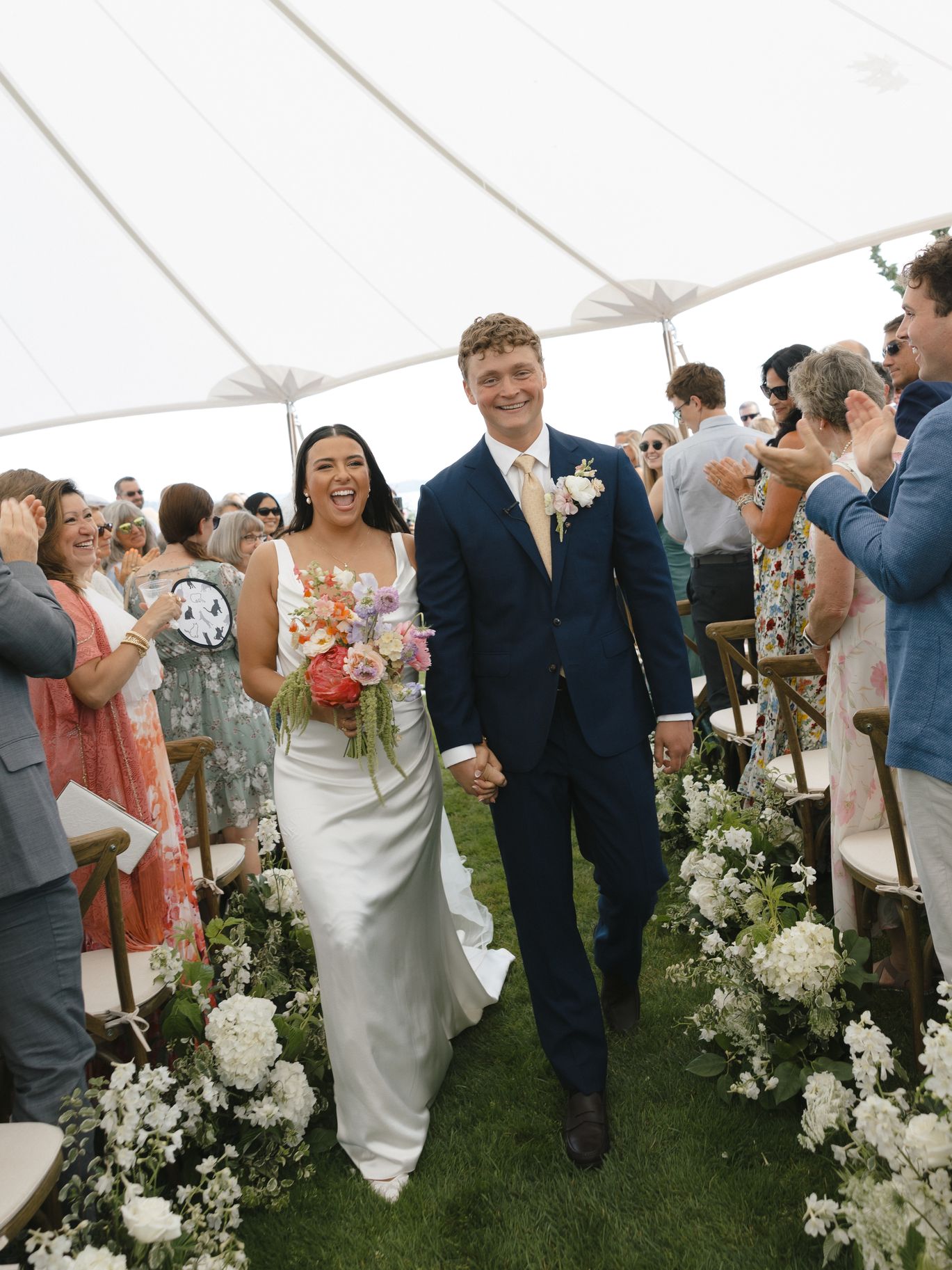 2026-05/seattle-tennis-club-washington-wedding-photographer-ceremony-102.jpg