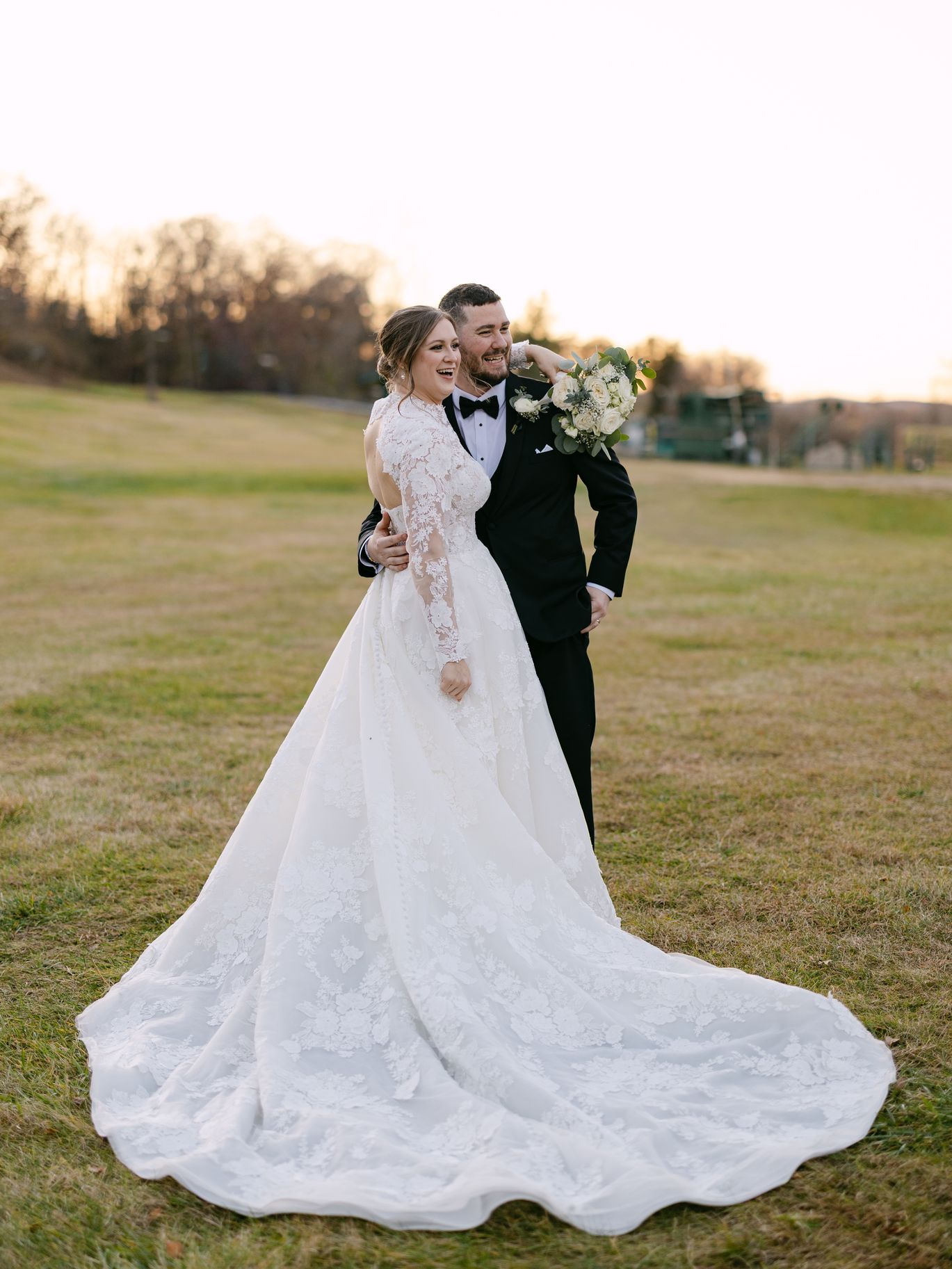2026-05/lakegenevaweddingphotographergrandgeneva-2-13_0.jpg