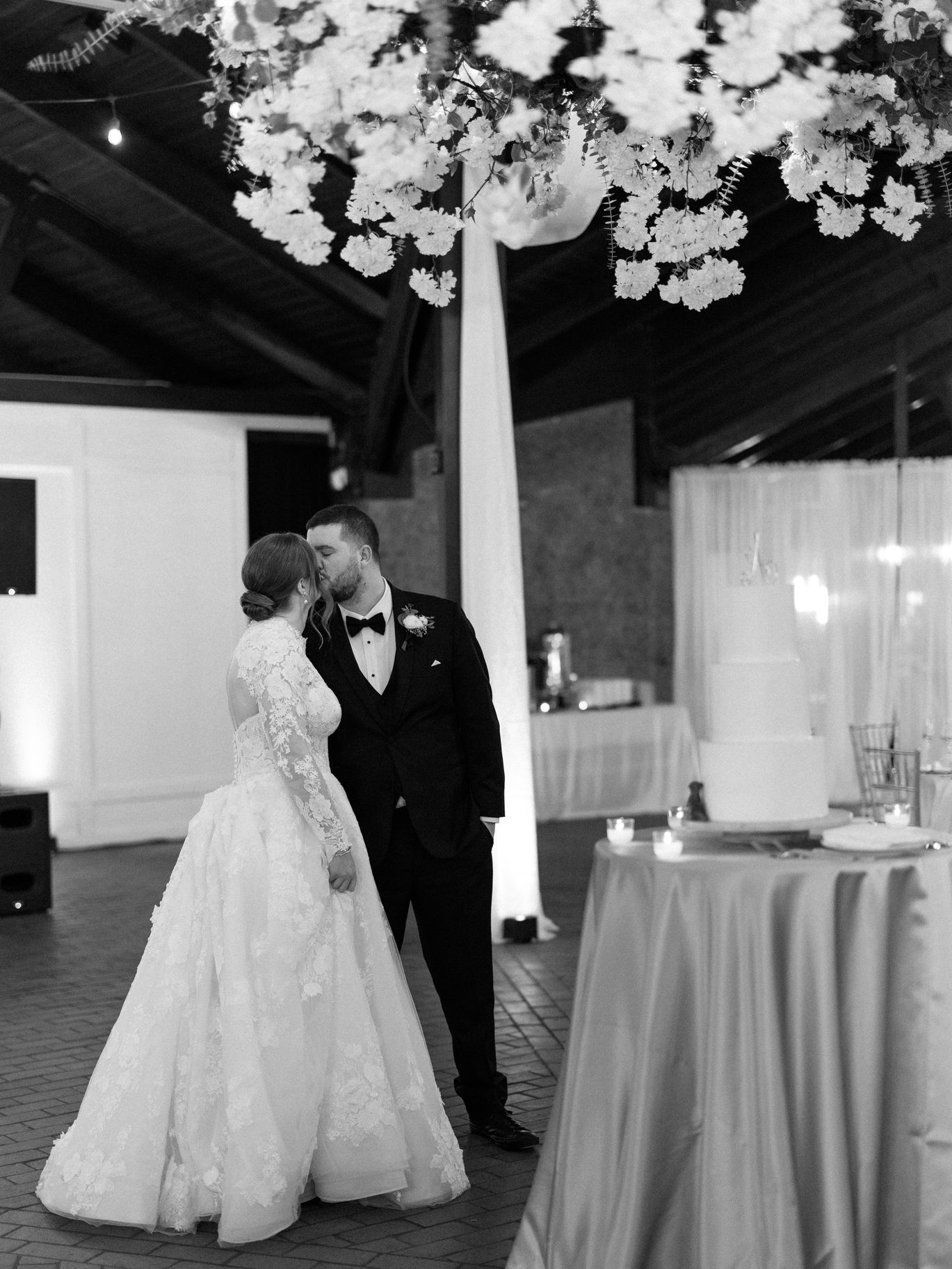 2026-05/lakegenevaweddingphotographergrandgeneva-2-112 (1).jpg