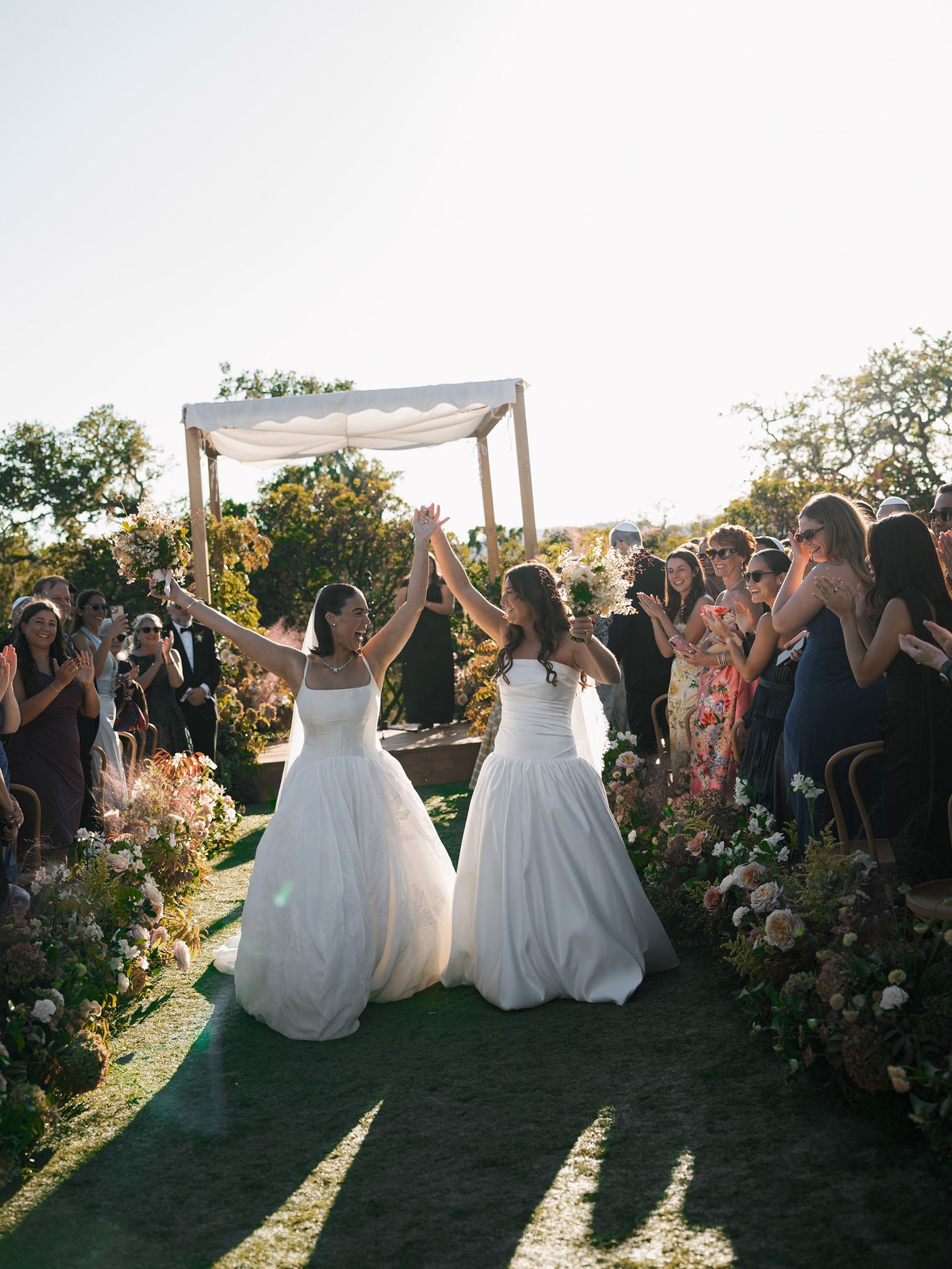 2026-06/AnyaKernes_Lindsay&Natalie_Wedding-576.jpg