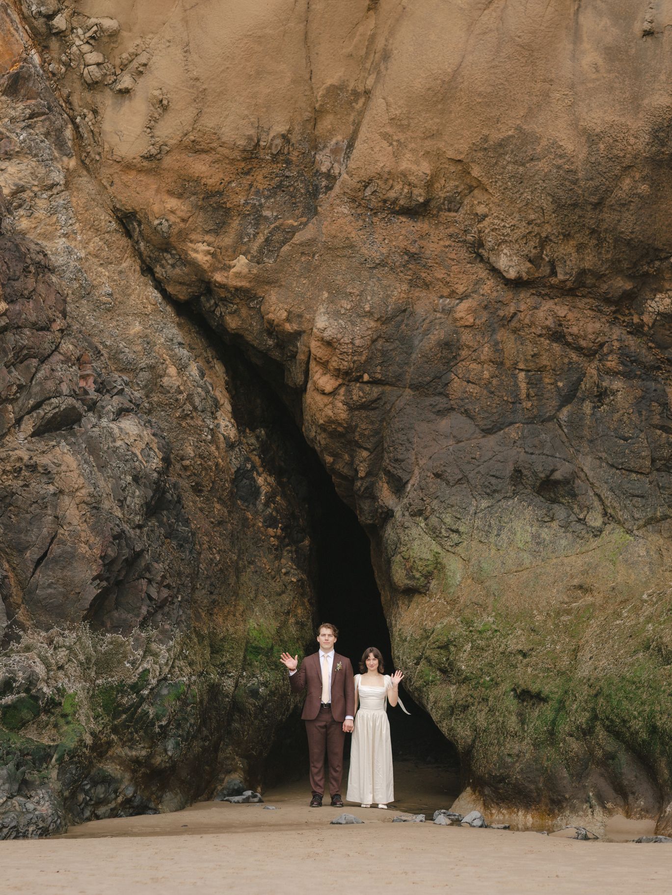 2026-06/jake-mykayla-elopement-meena-lodge-oregon-539.jpg