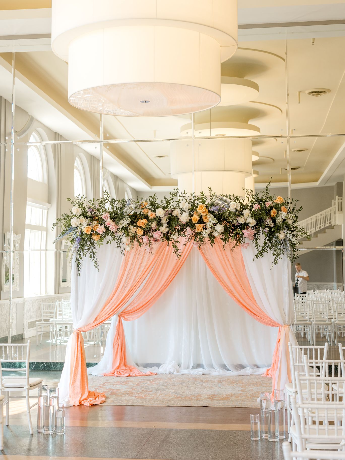 2026-07/beach-club-indian-fusion-wedding-kahani-events-alexandra-robyn-530.jpg