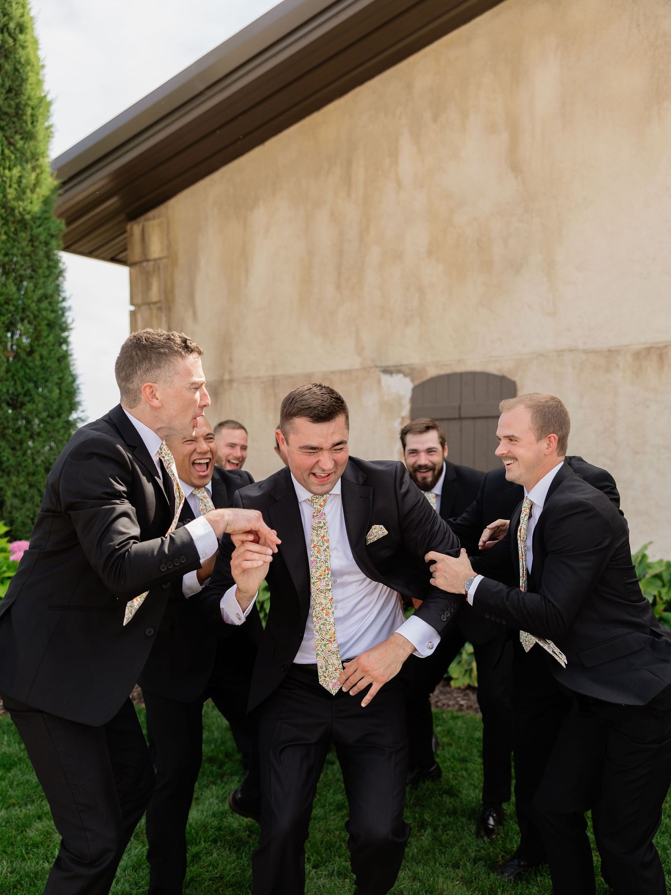 2026-08/K&CBellaTerreColorfulOmaha,NebraskaWedding-626.jpg