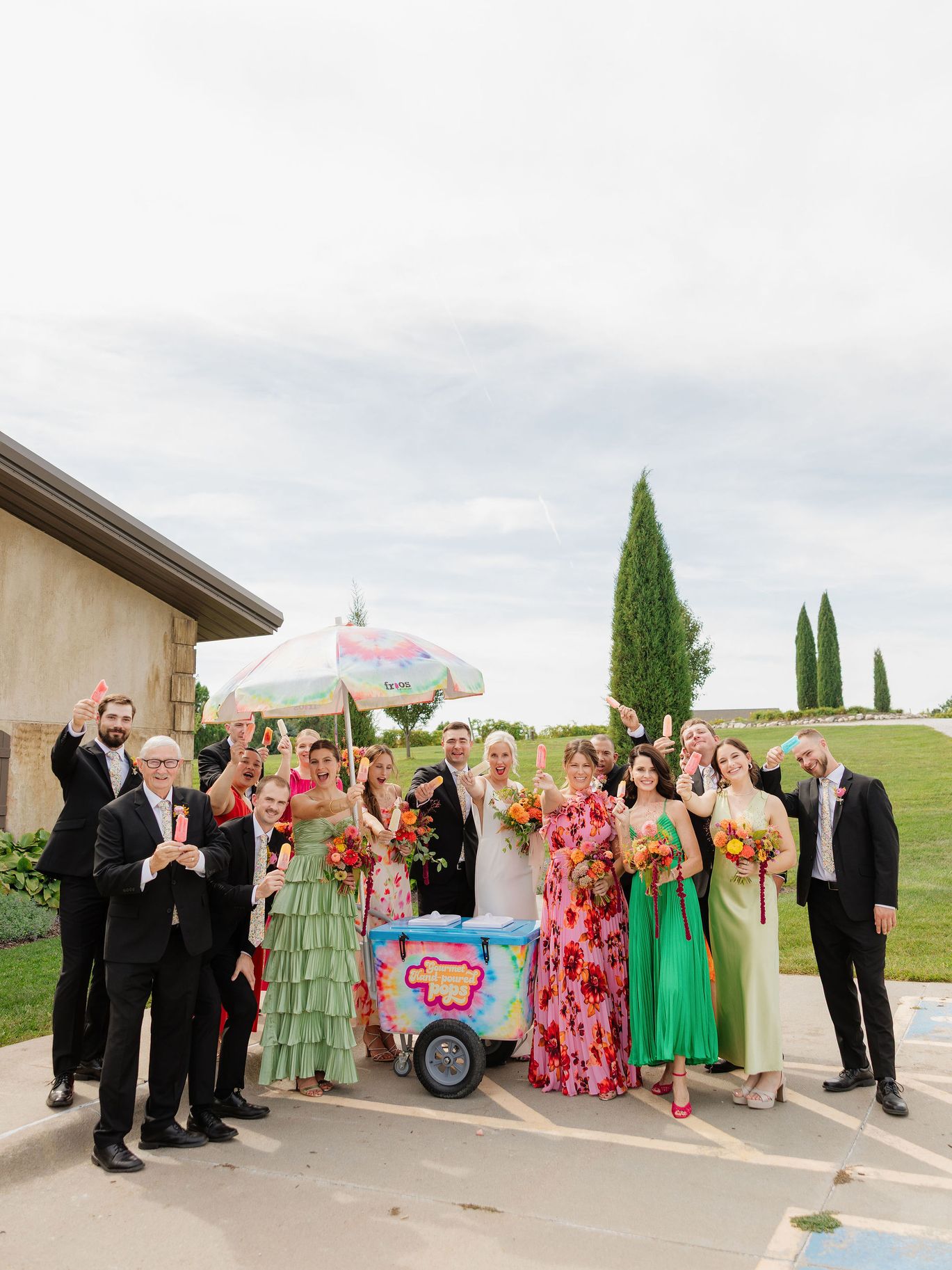 2026-08/K&CBellaTerreColorfulOmaha,NebraskaWedding-690.jpg