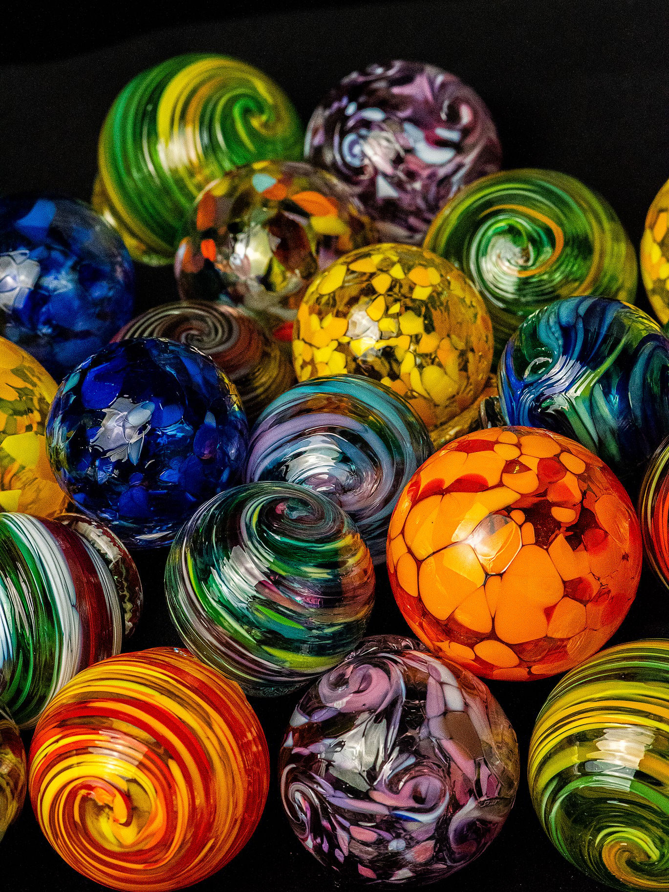 2026-08/Floats 1.jpg