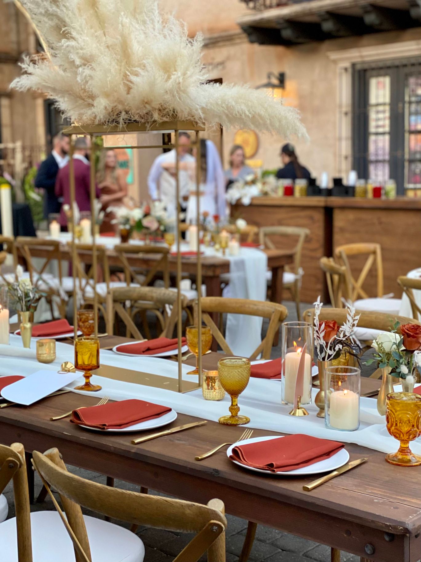 2023-11/@brighteventrentals @tlaquepaqueweddings @desertwhim 2.jpg