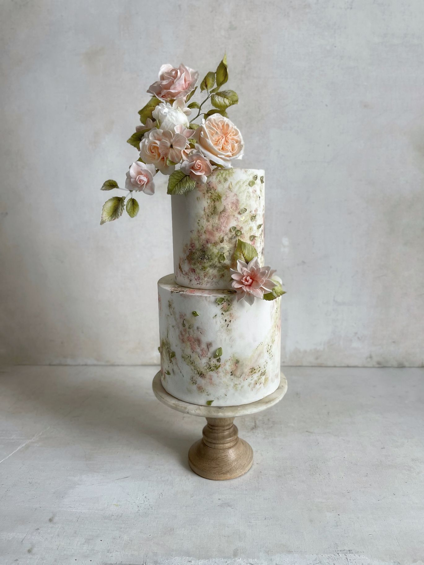 2026-01/Painted Cake with florals.JPG